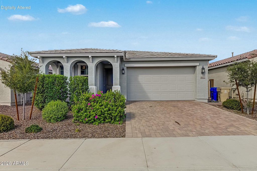 Photo of 9022 W Georgia Avenue, Glendale, AZ 85305 (MLS # 7089145)