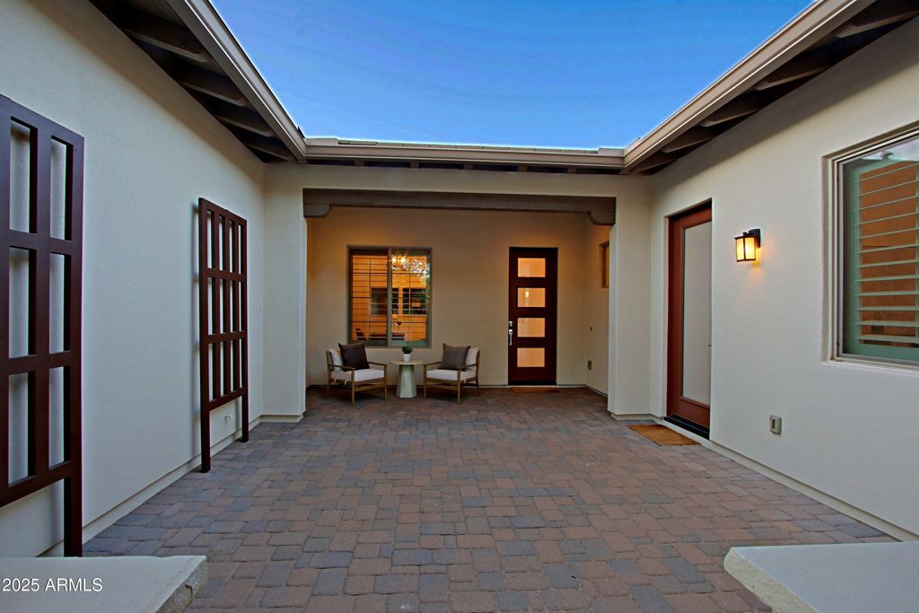 Photo of 17938 E Vista Desierto, Rio Verde, AZ 85263 (MLS # 6916703)