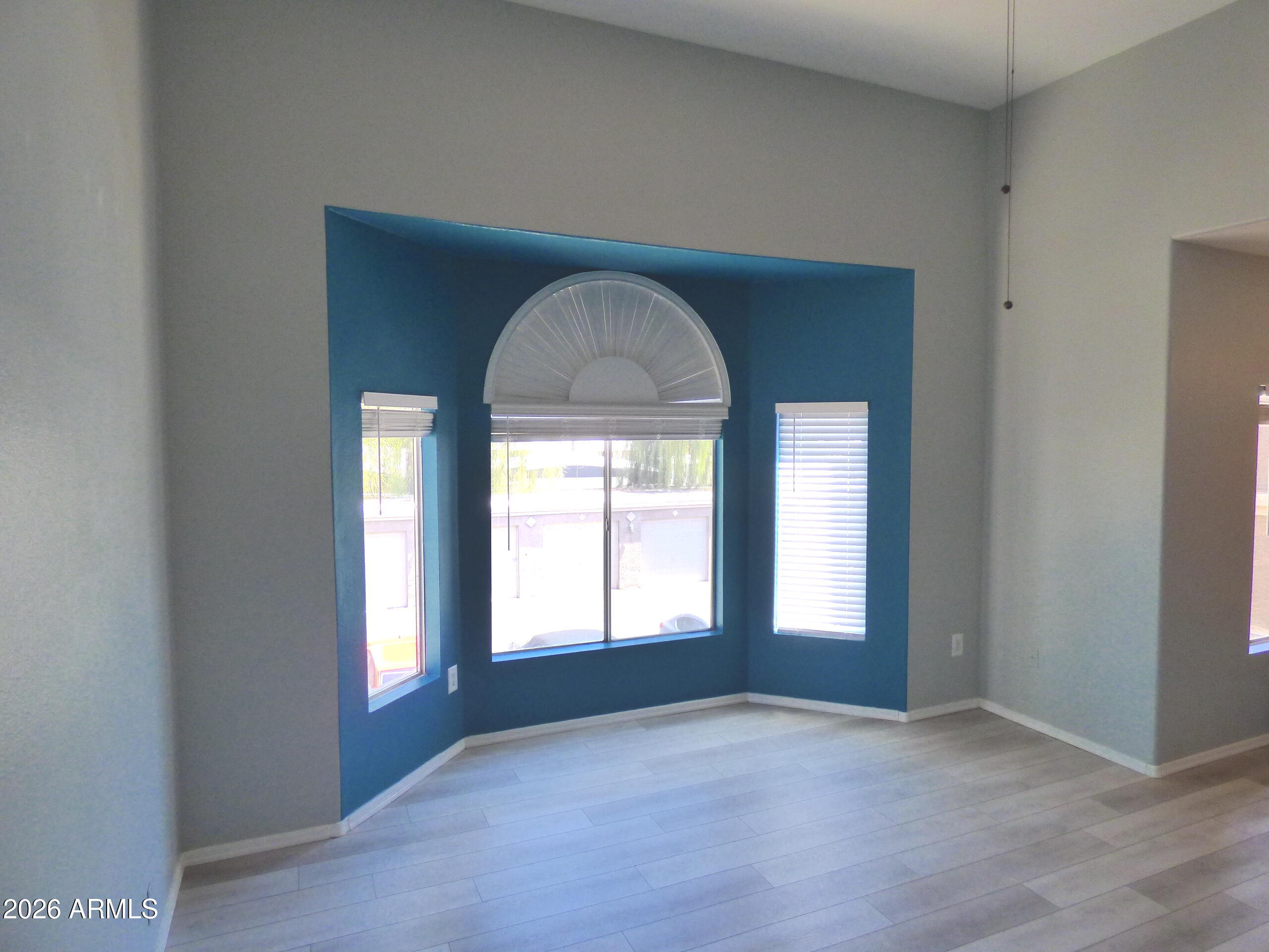 17017 N 12TH Street 2060