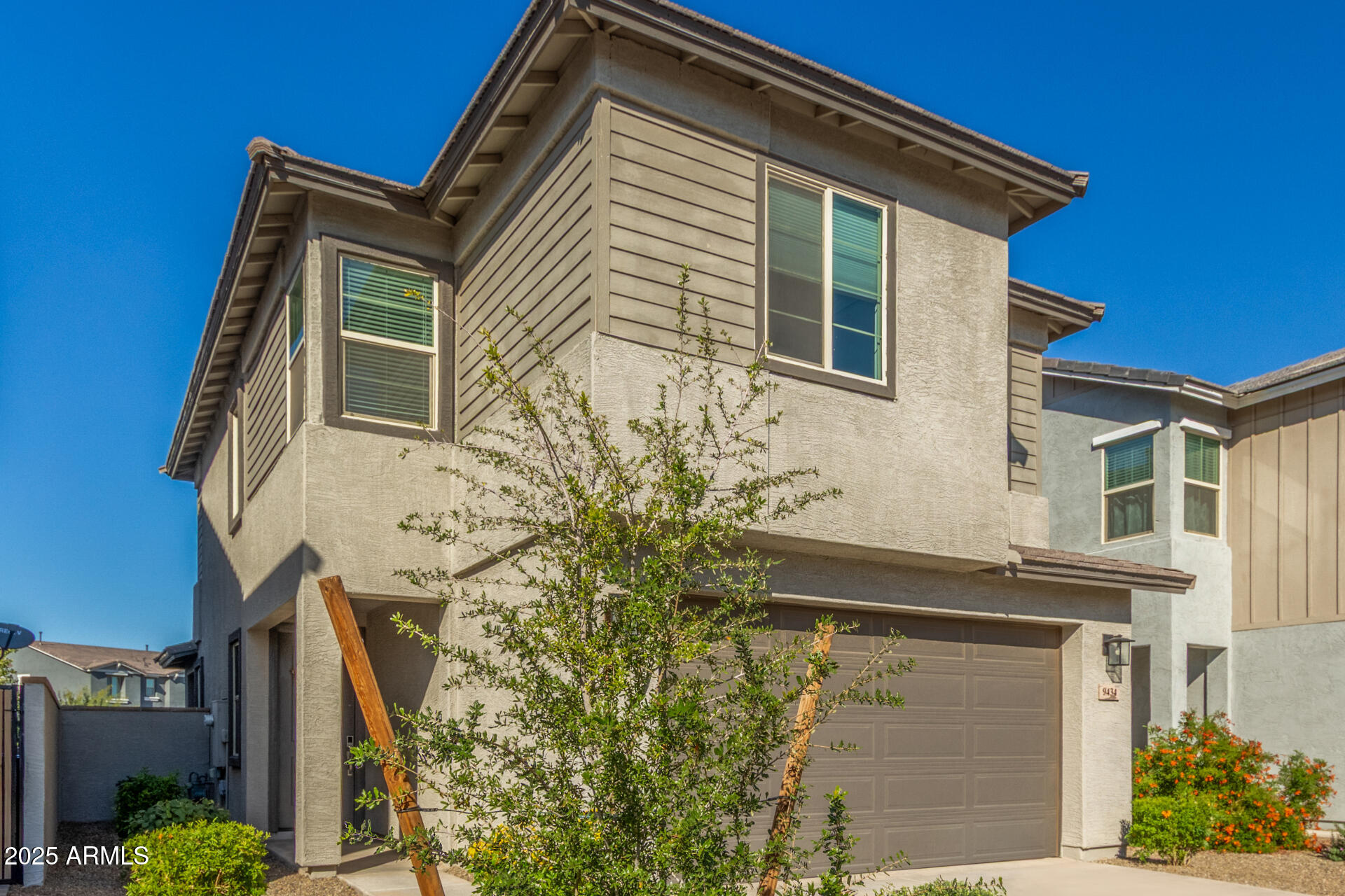 9434 E SUPERNOVA Drive