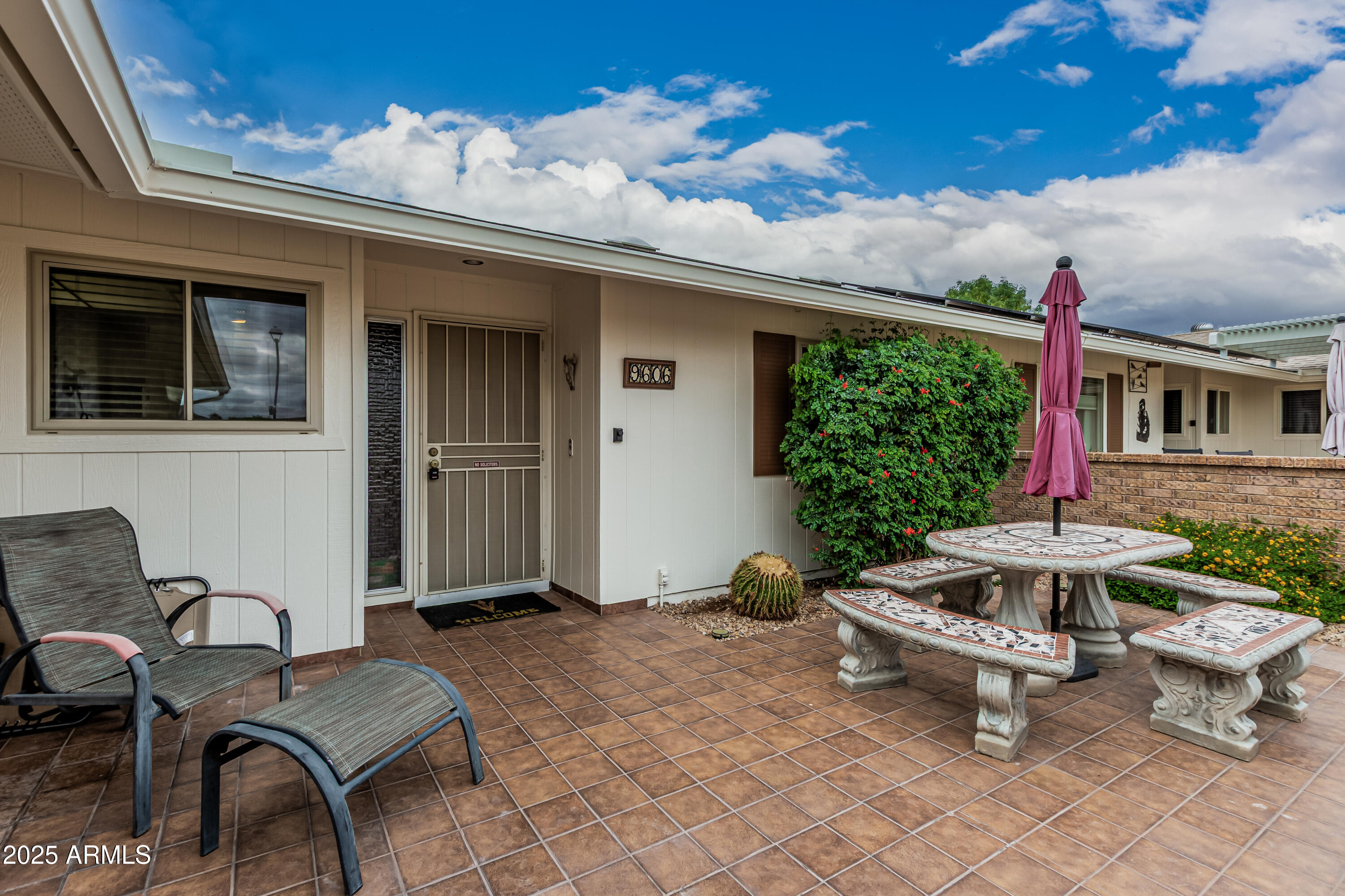 9606 W LONG HILLS Drive