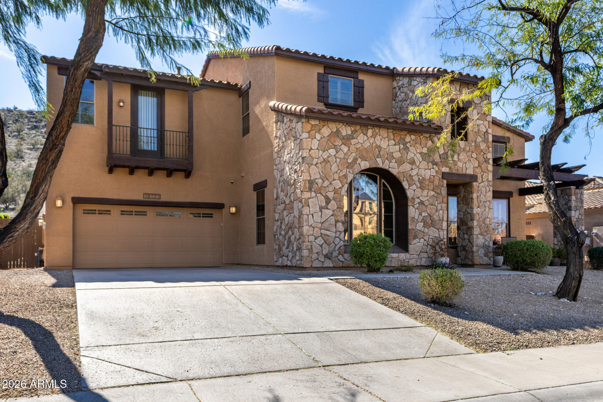 18121 W LAS CRUCES Drive