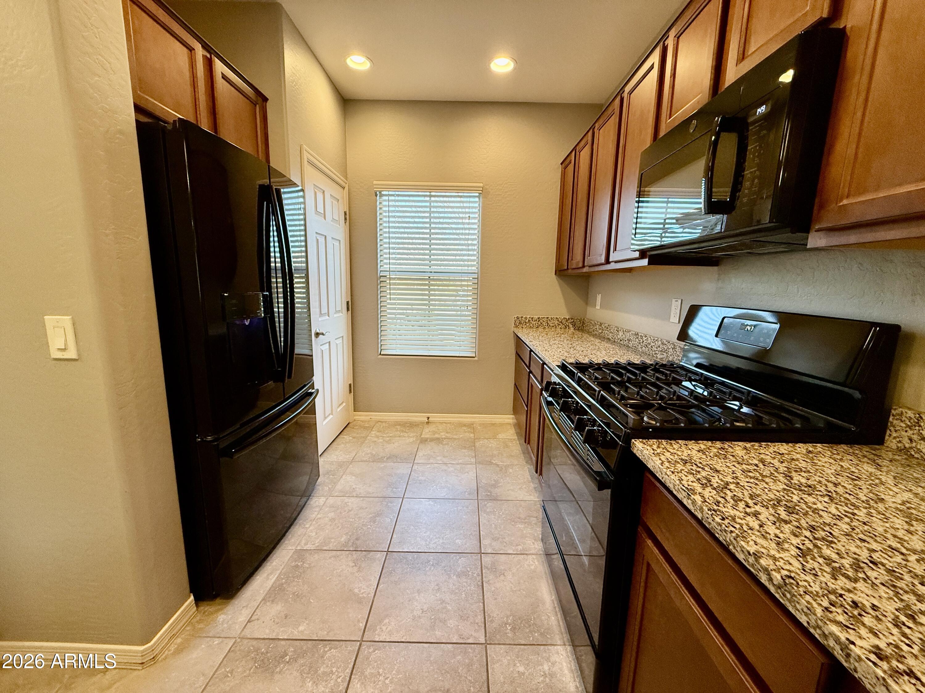 1501 W BUCKEYE TREE Avenue