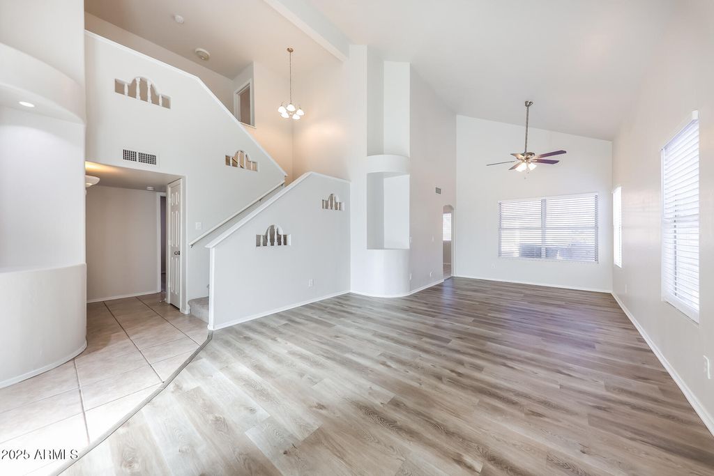 Photo of 7742 W Mcrae Way, Glendale, AZ 85308 (MLS # 6965013)