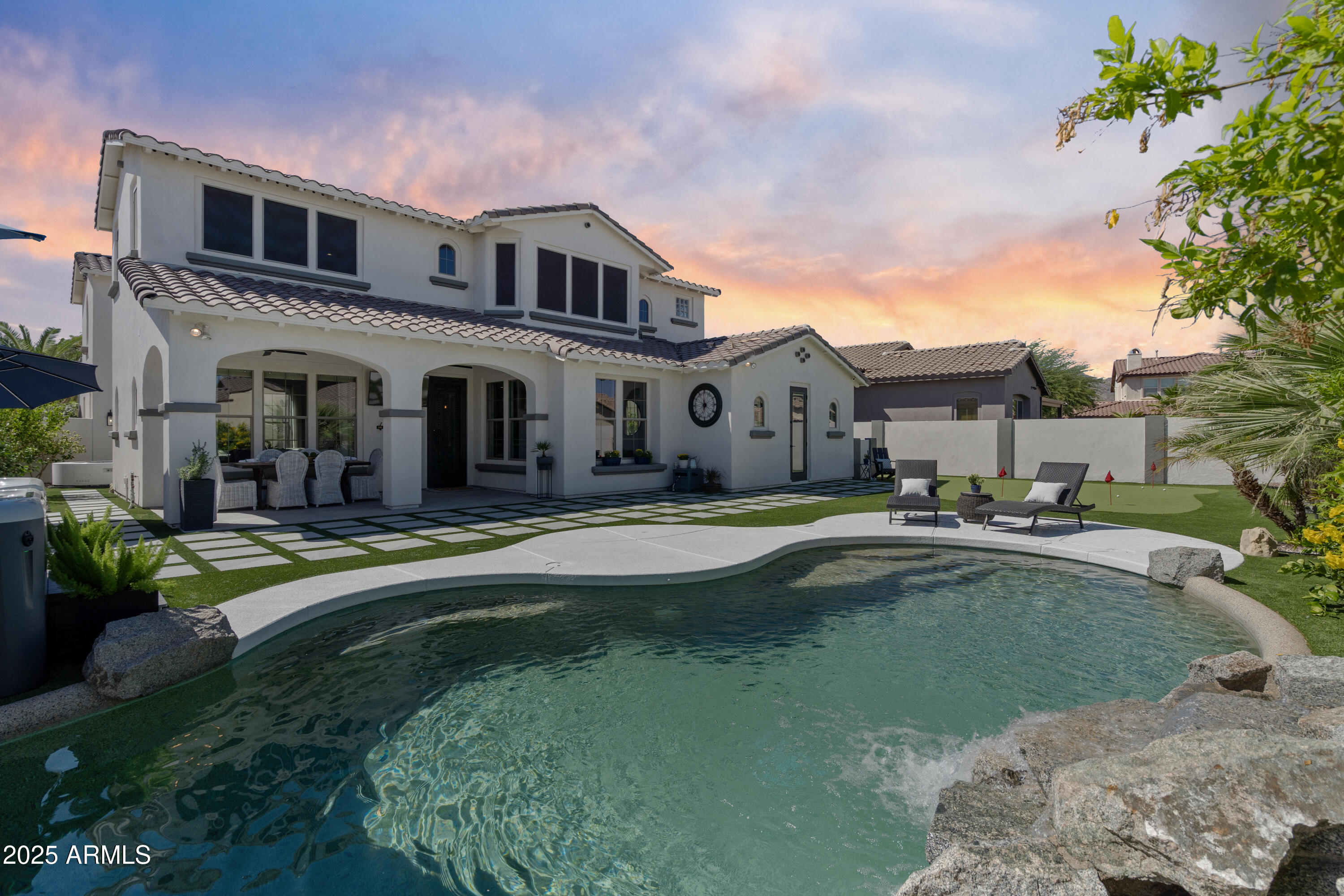 4051 N FOUNDER Circle