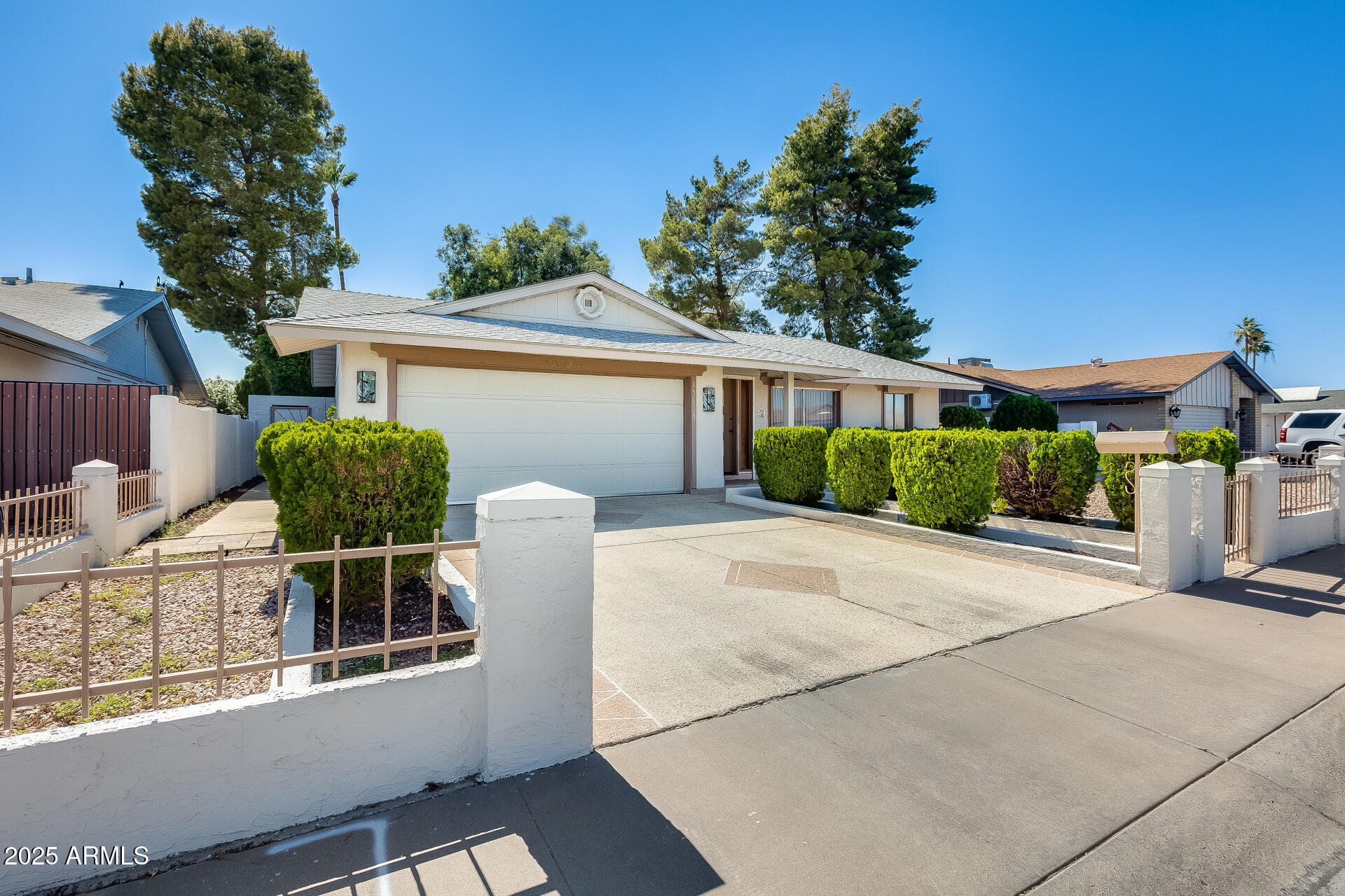 15608 N 57TH Drive