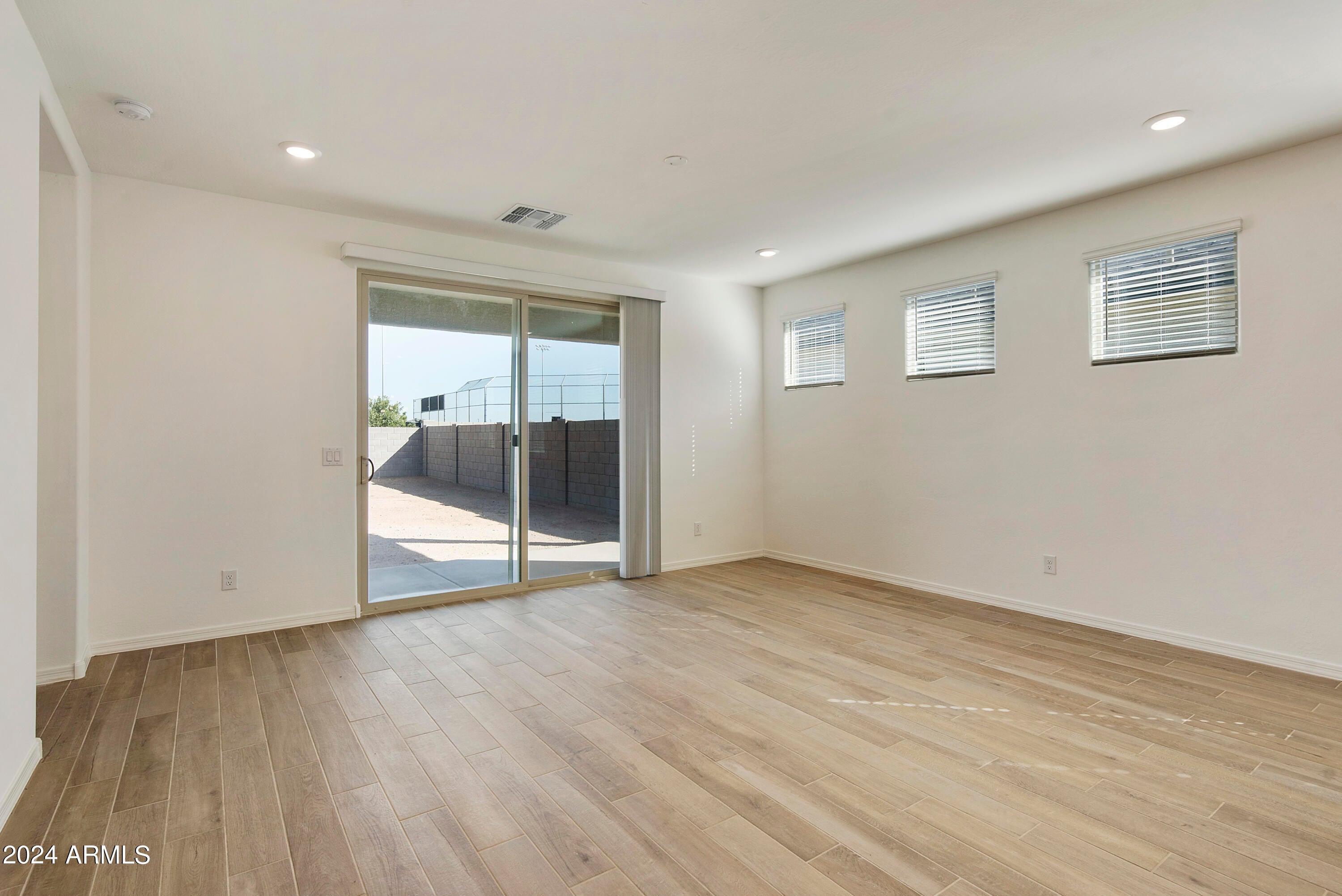17127 W CORRINE Drive