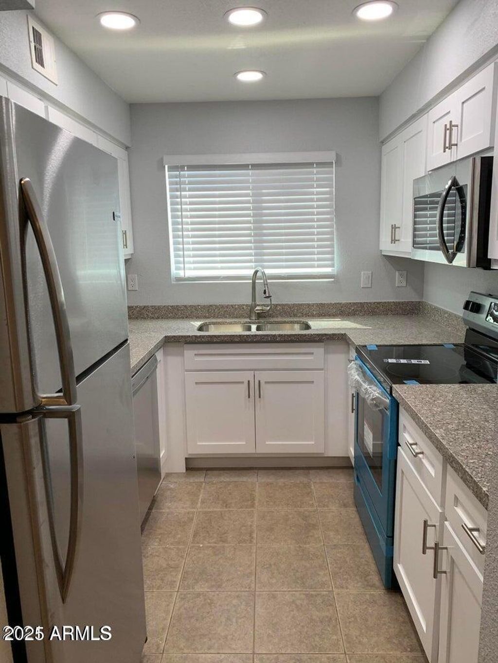 Photo of 7156 N 66th Drive, Glendale, AZ 85301 (MLS # 6959358)