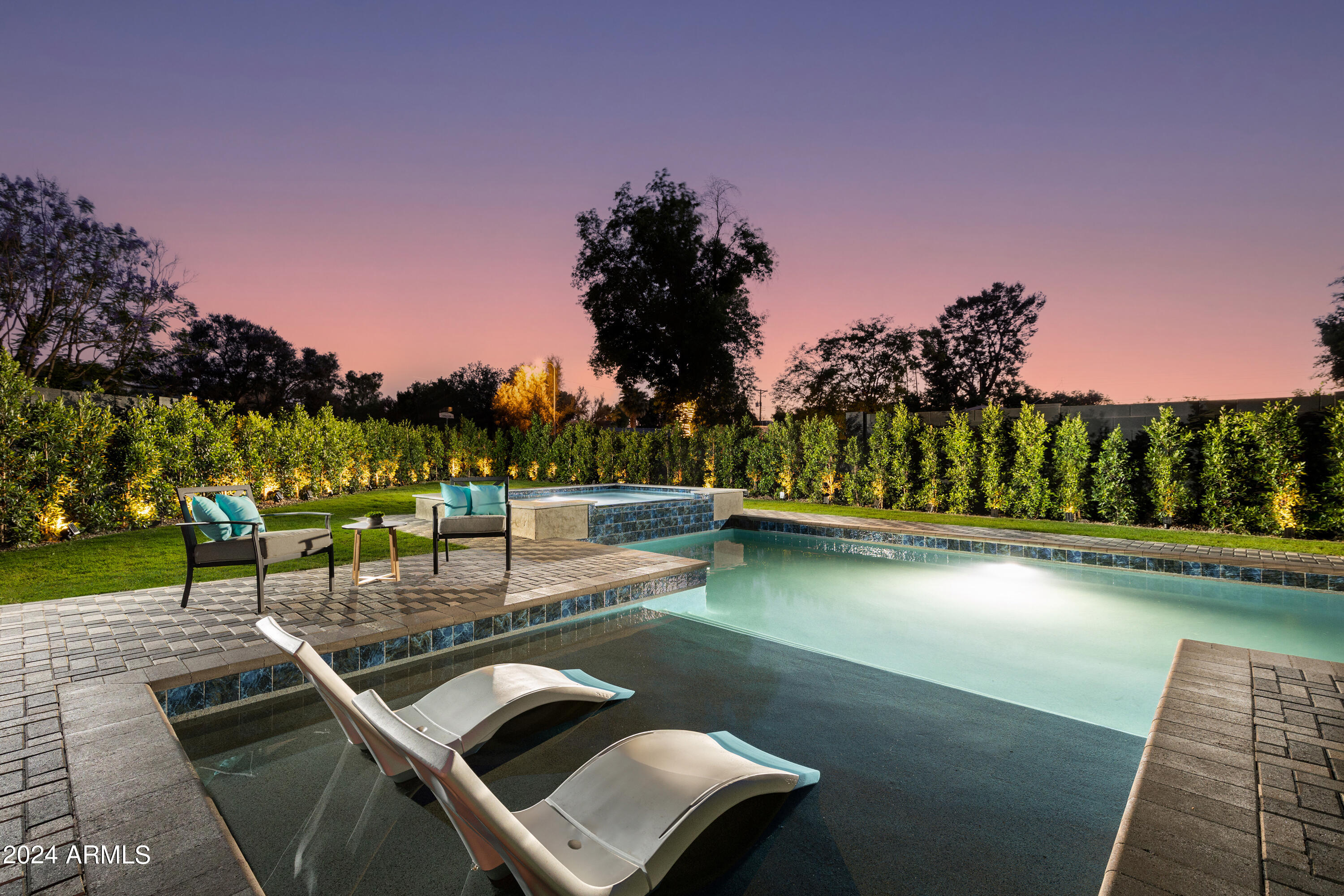 3045 N MARIGOLD Drive