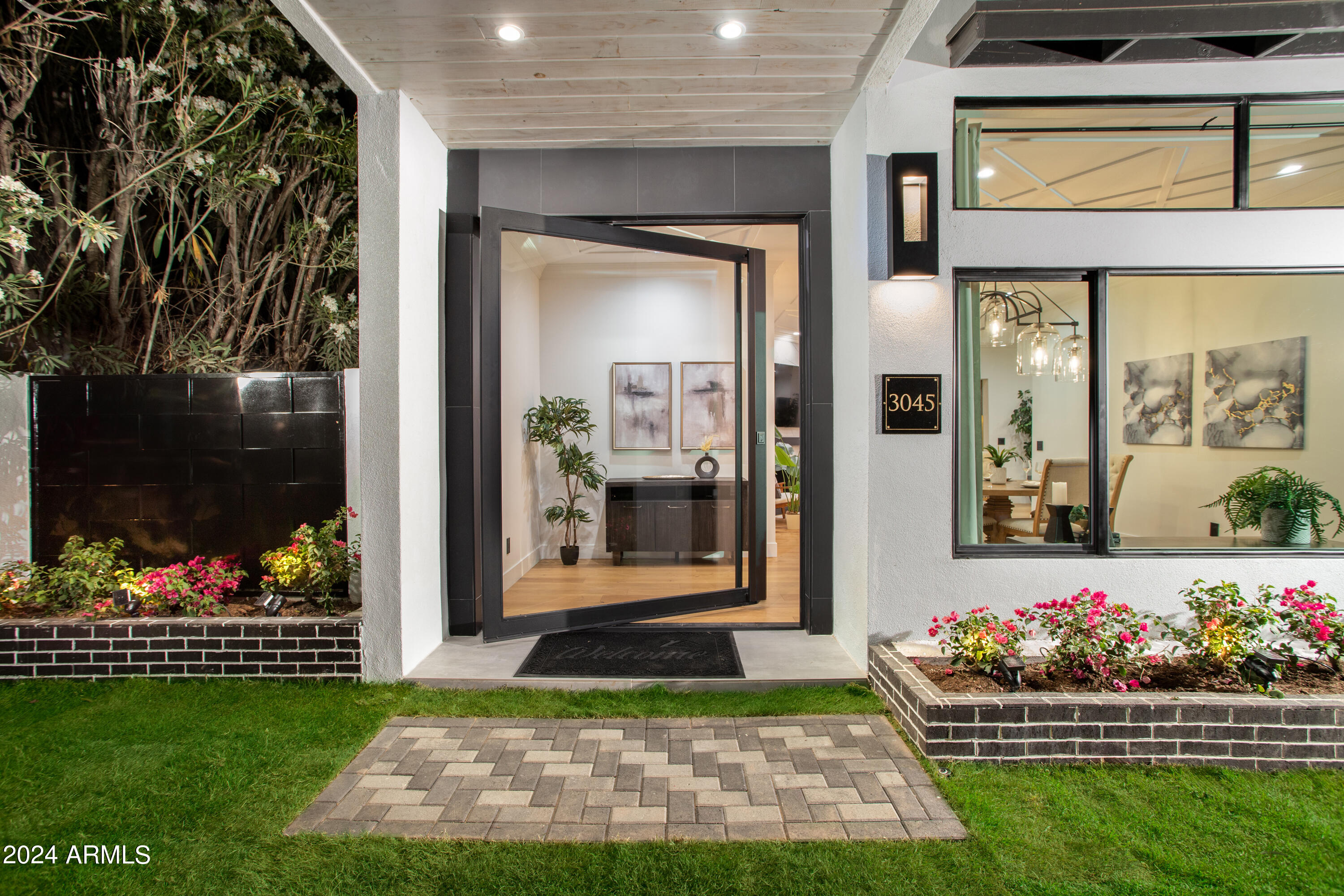 3045 N MARIGOLD Drive