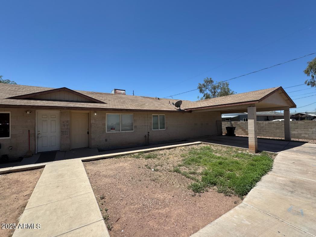 1331 E PUEBLO Avenue