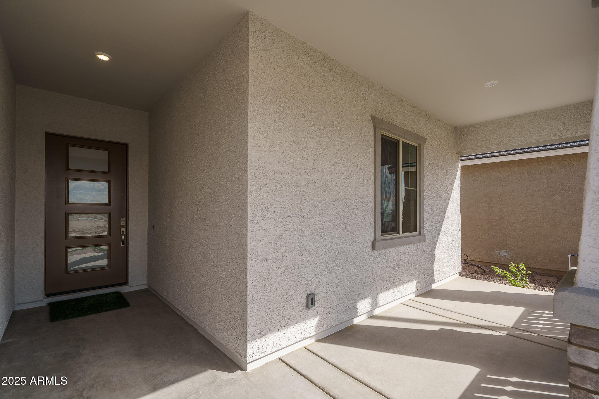 18738 W WESTVIEW Street