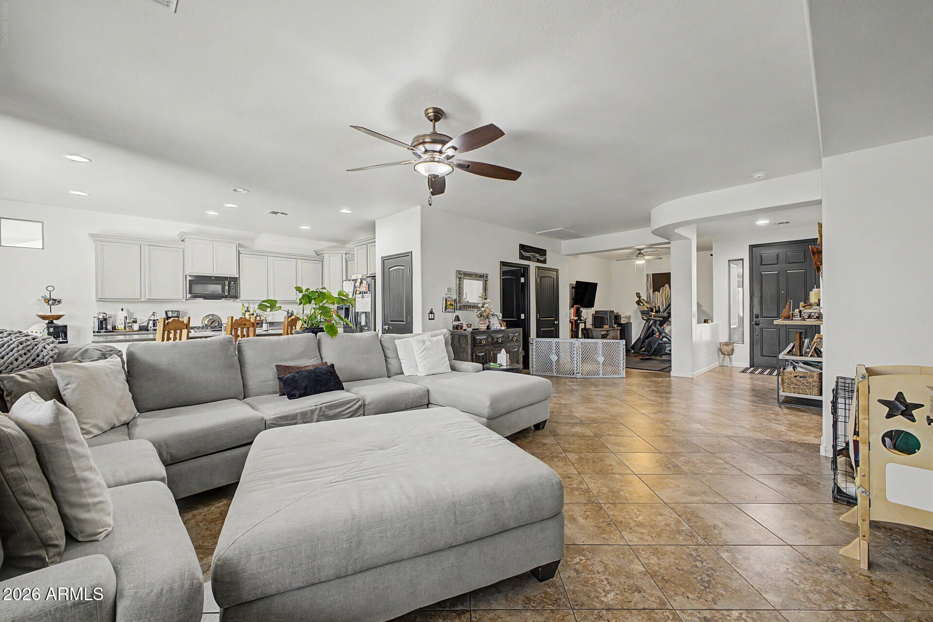 2495 E KATRINA Trail