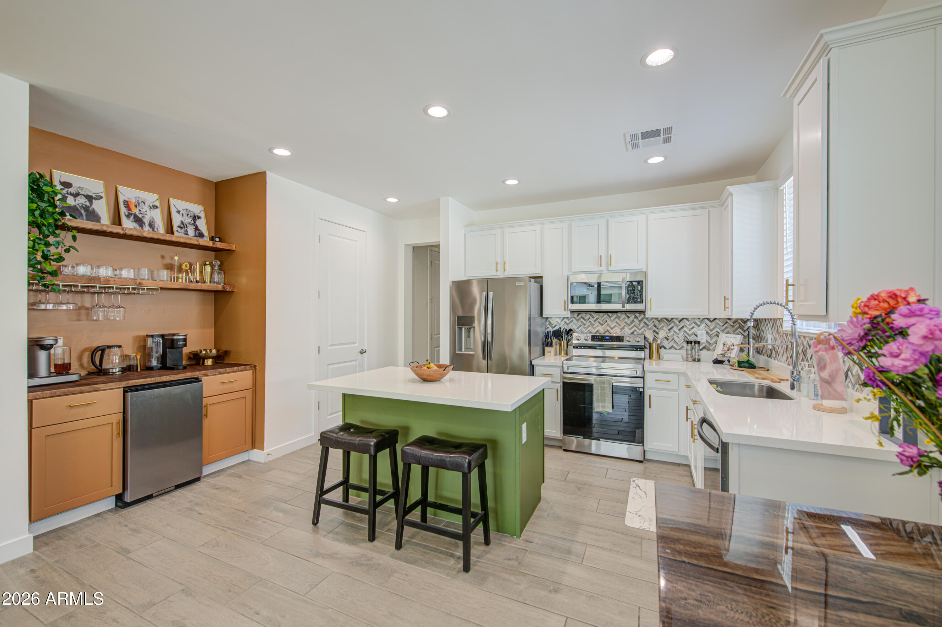 266 E LELAND Road