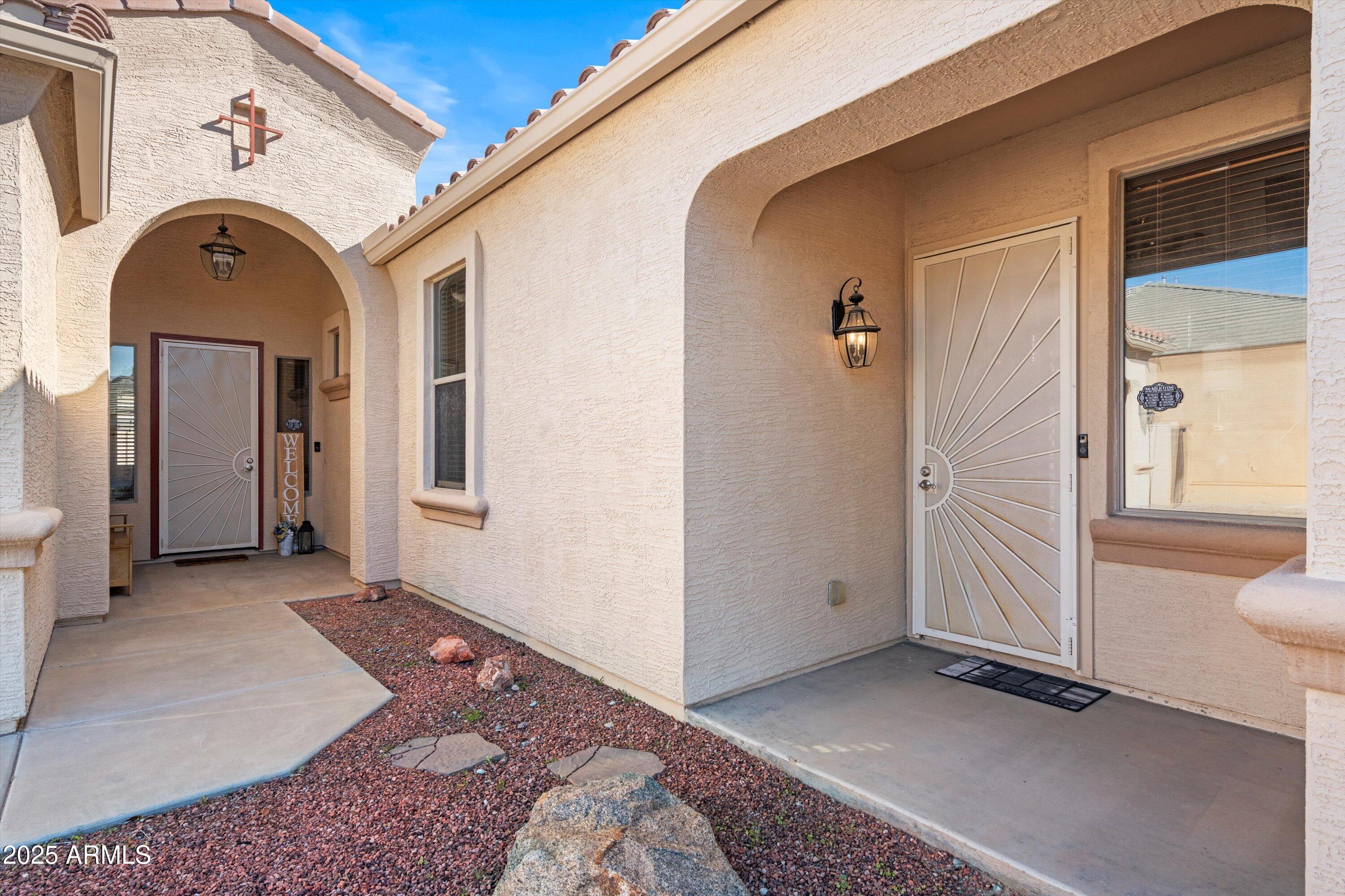 17604 W SURREY Drive