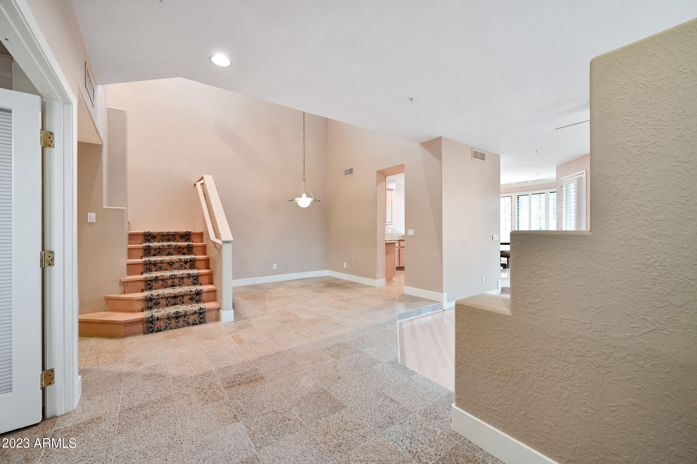 7400 E Gainey Club Drive 115