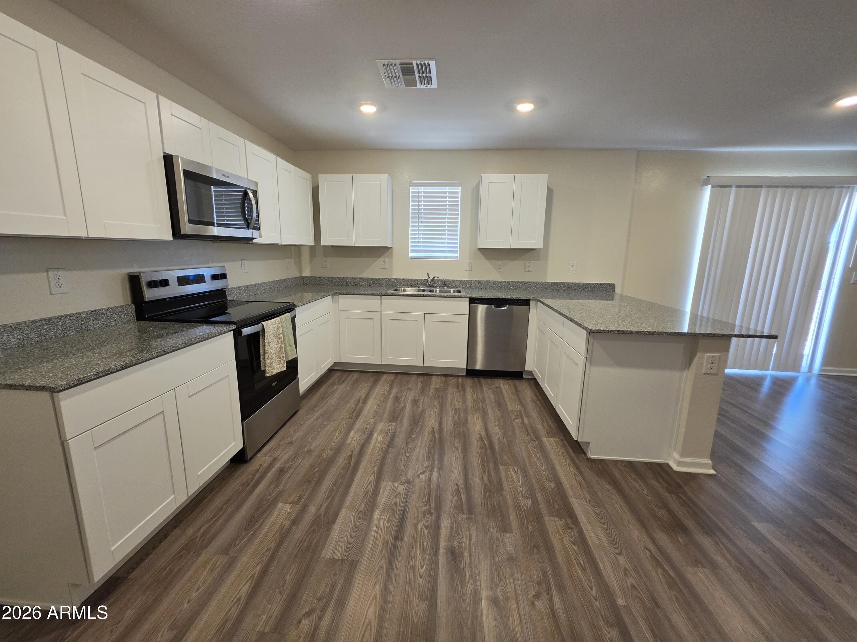 1391 E Verona Trail