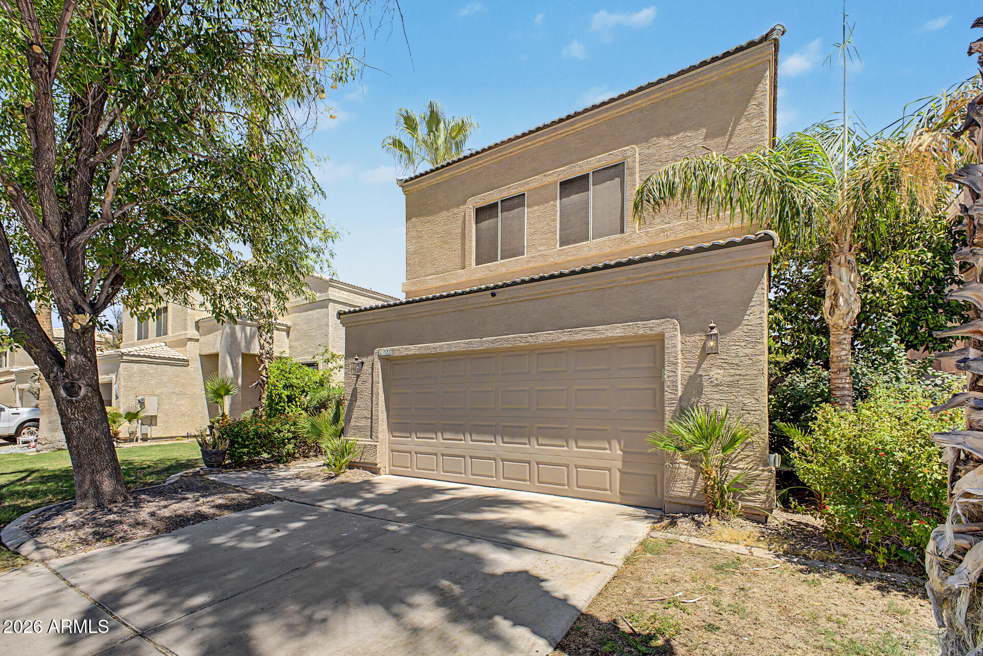 1522 E BEACON Drive