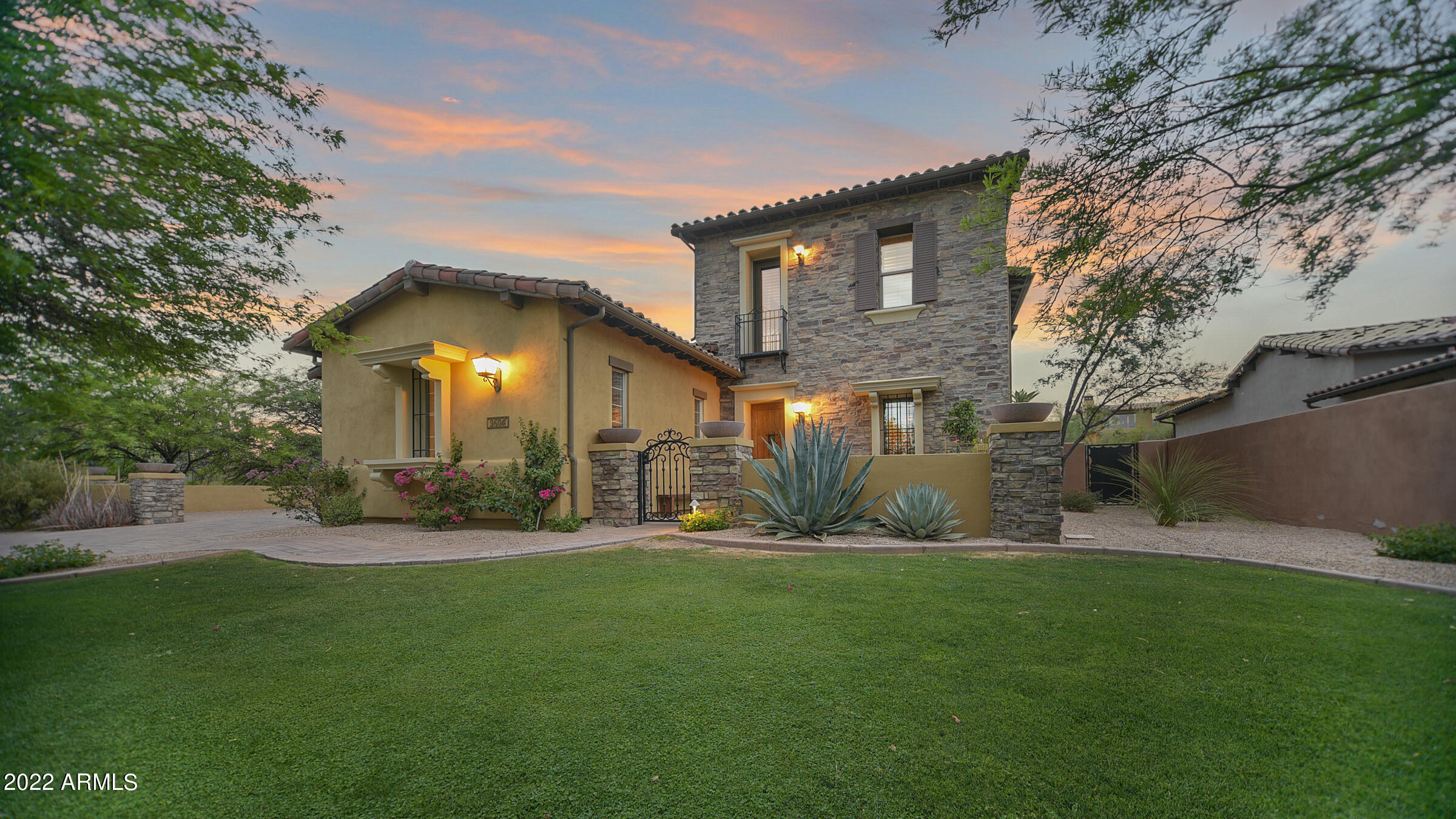 DC RANCH - Residential