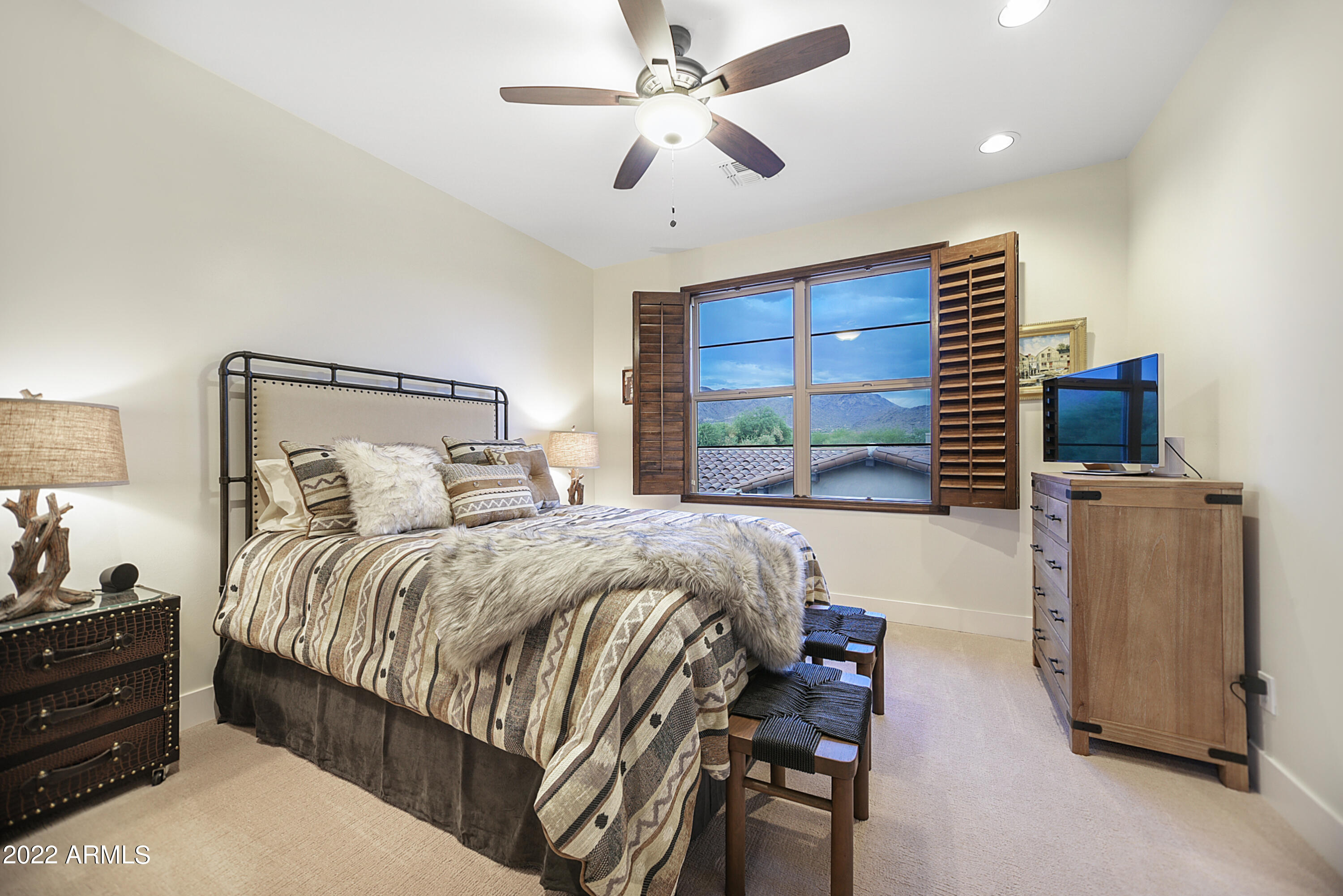 DC RANCH - Residential