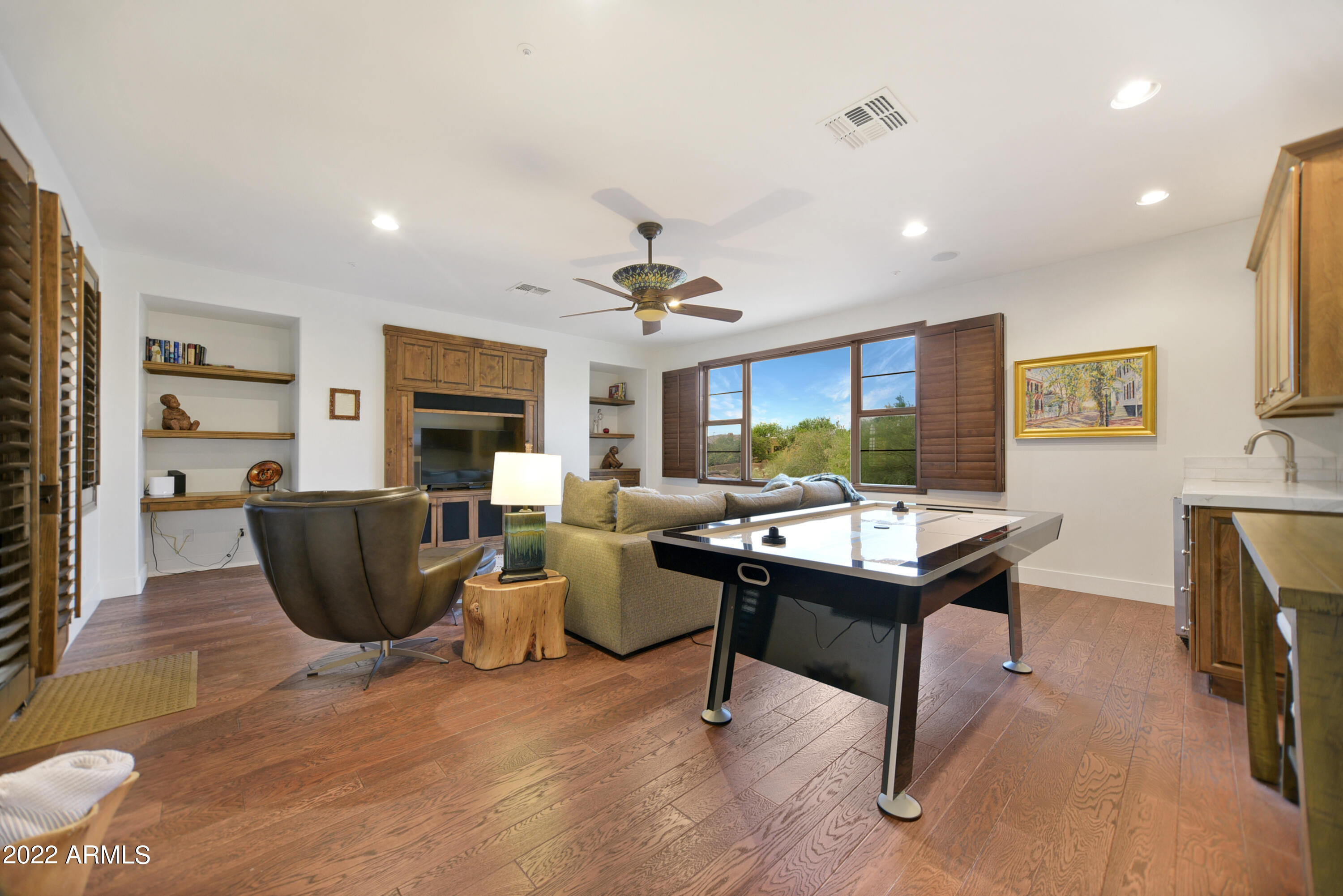 DC RANCH - Residential