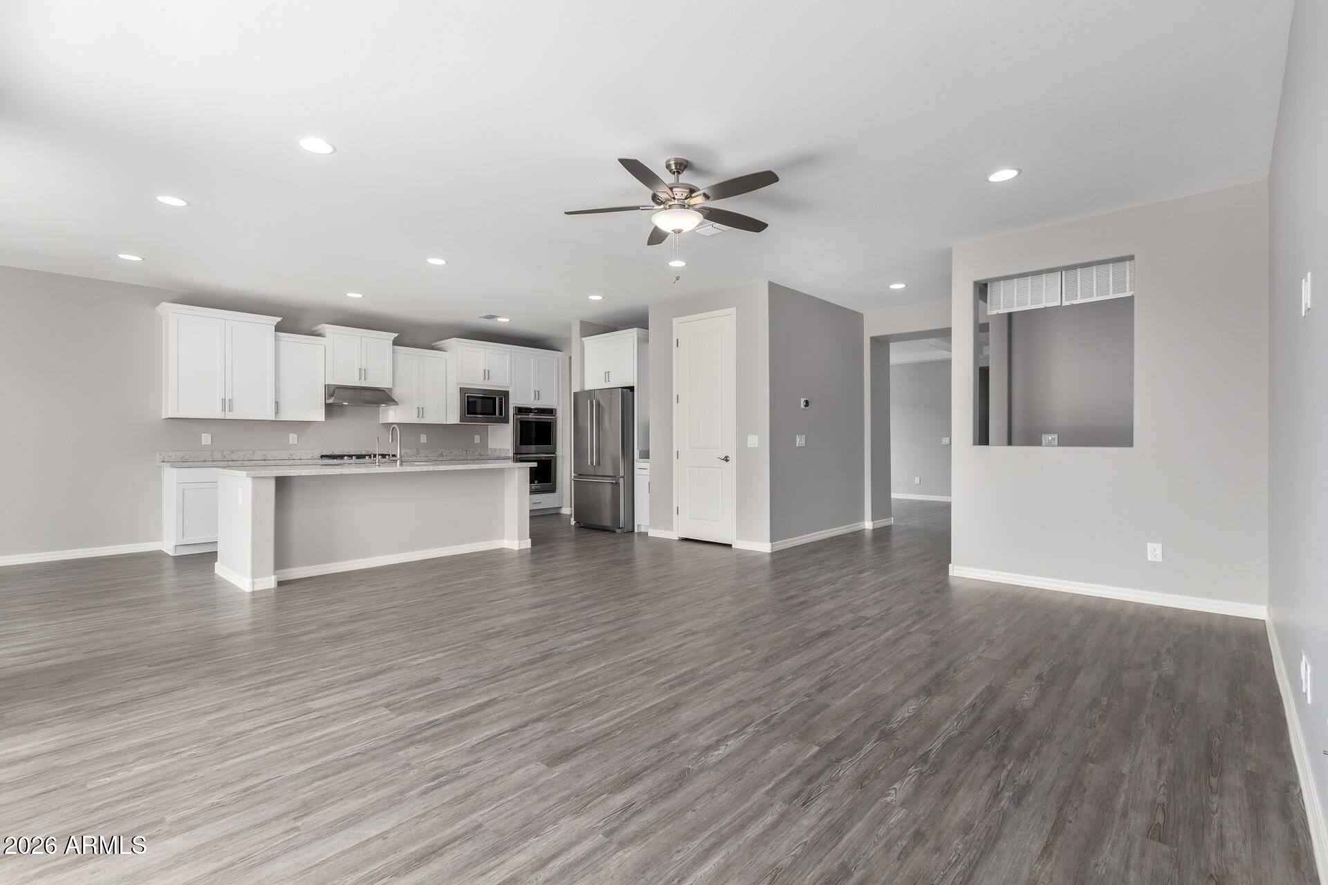 2943 W BRILLIANT SKY Drive