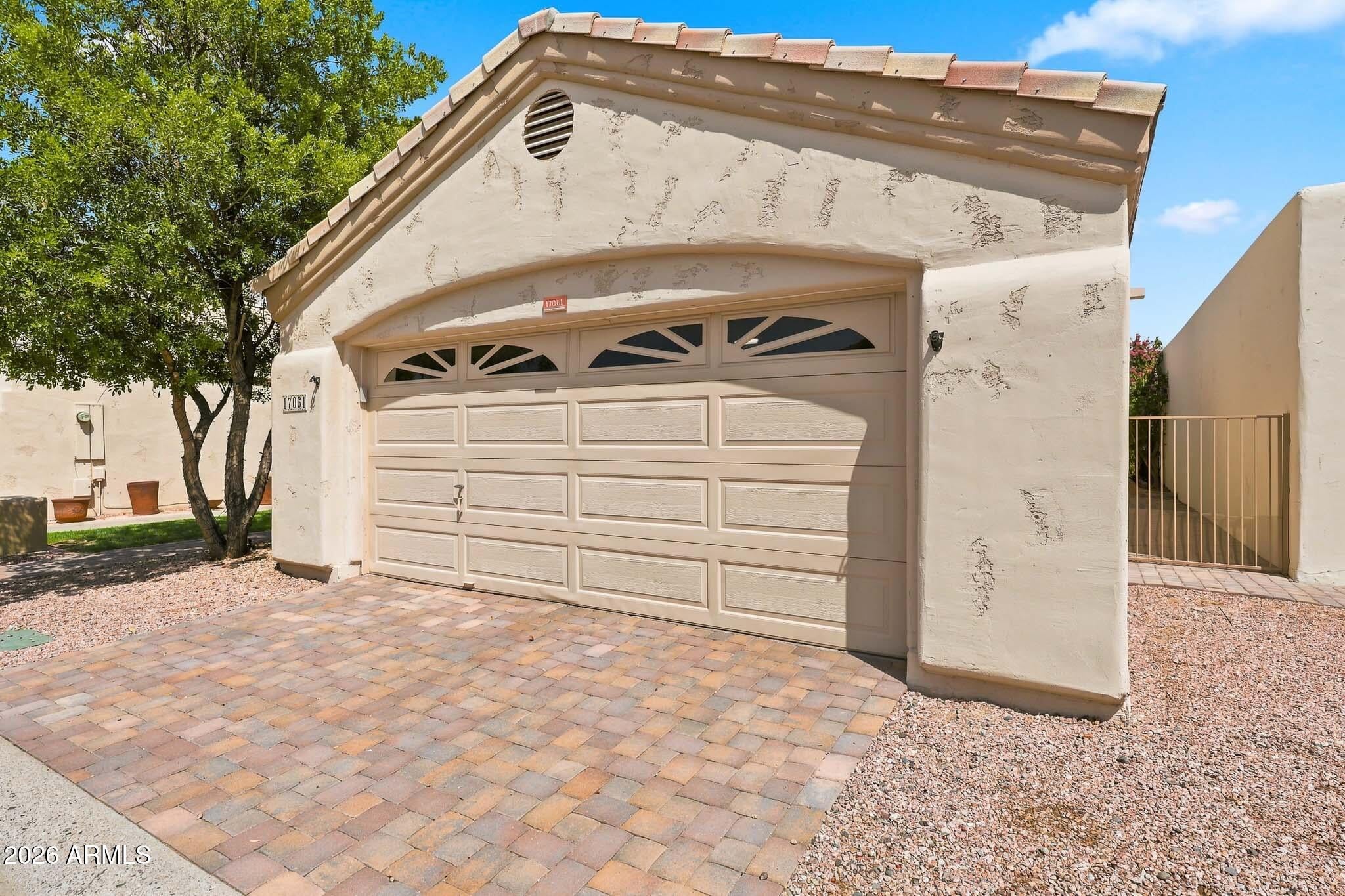 17061 N MOCCASIN Trail