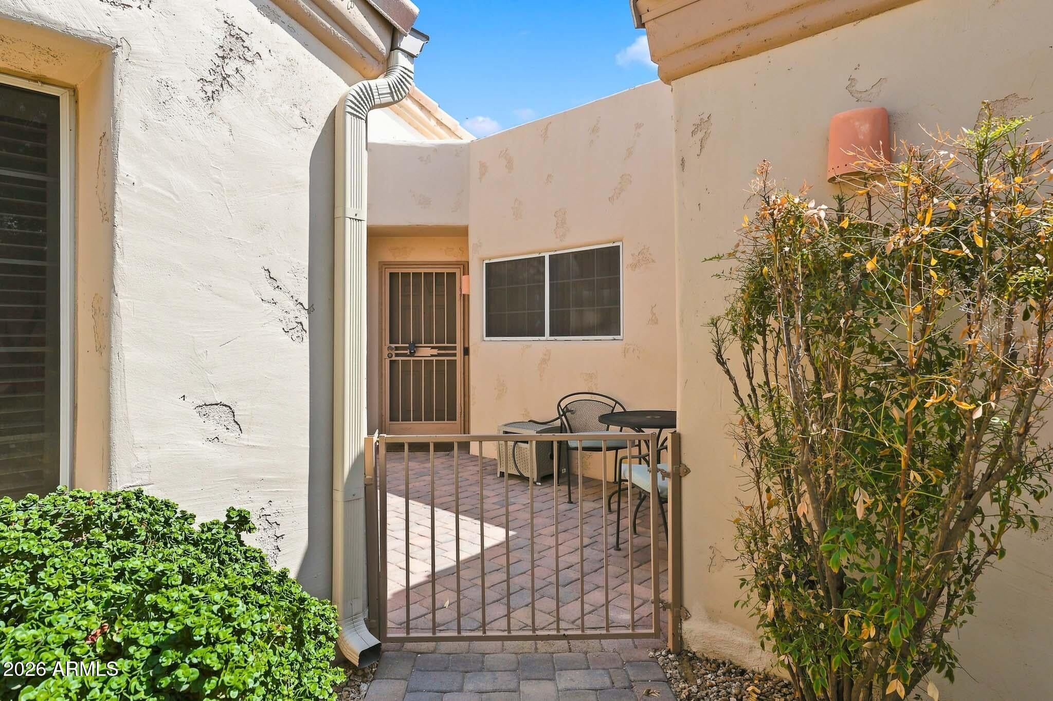 17061 N MOCCASIN Trail