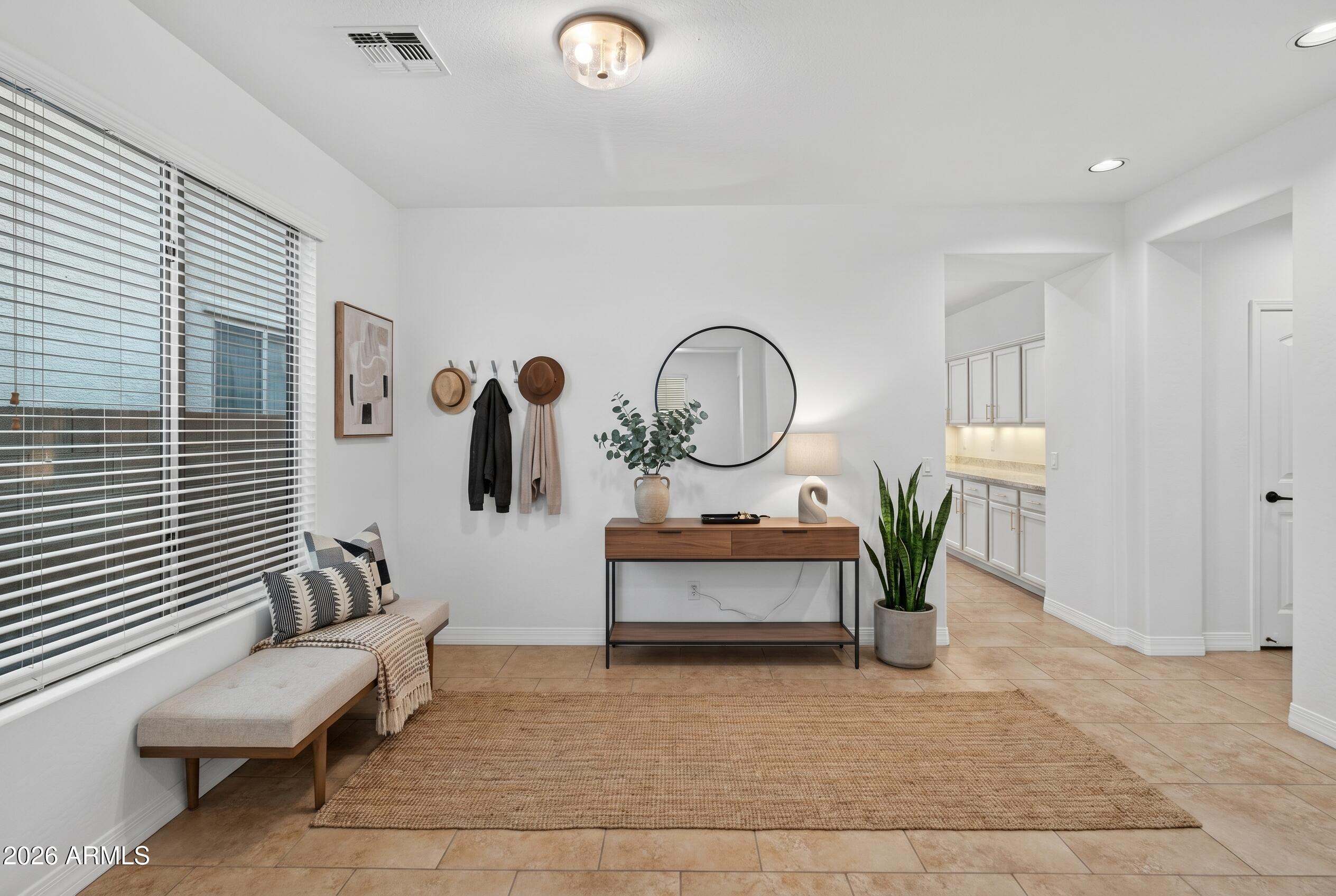 Properties 3 130 W HACKBERRY Drive