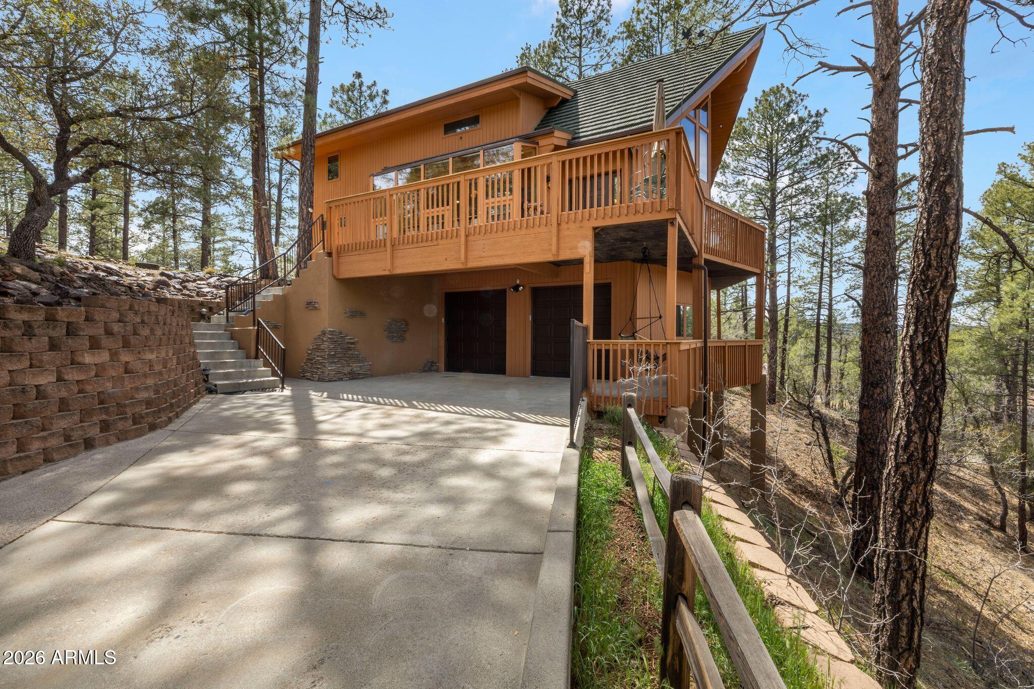 35 E COLONELS Way