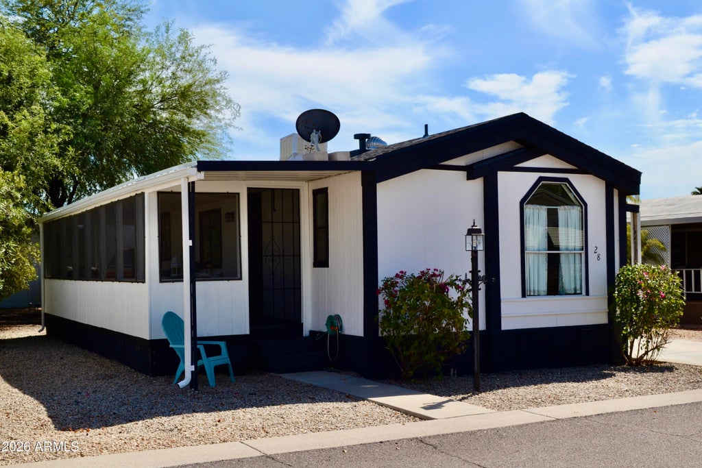 Photo of 19802 N 32nd Street #28, Phoenix, AZ 85050 (MLS # 7073344)