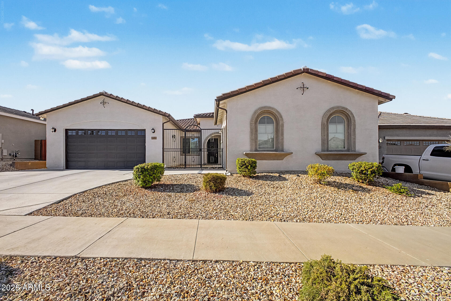 19038 W CAMERON Drive