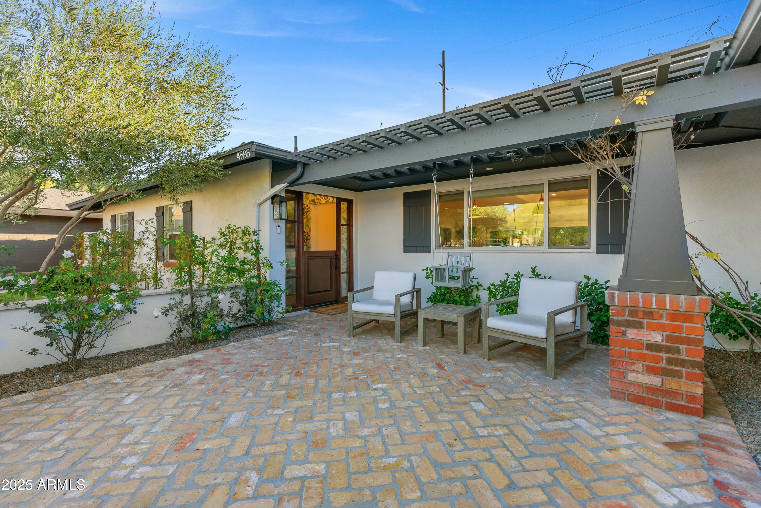 4595 E CALLE REDONDA --
