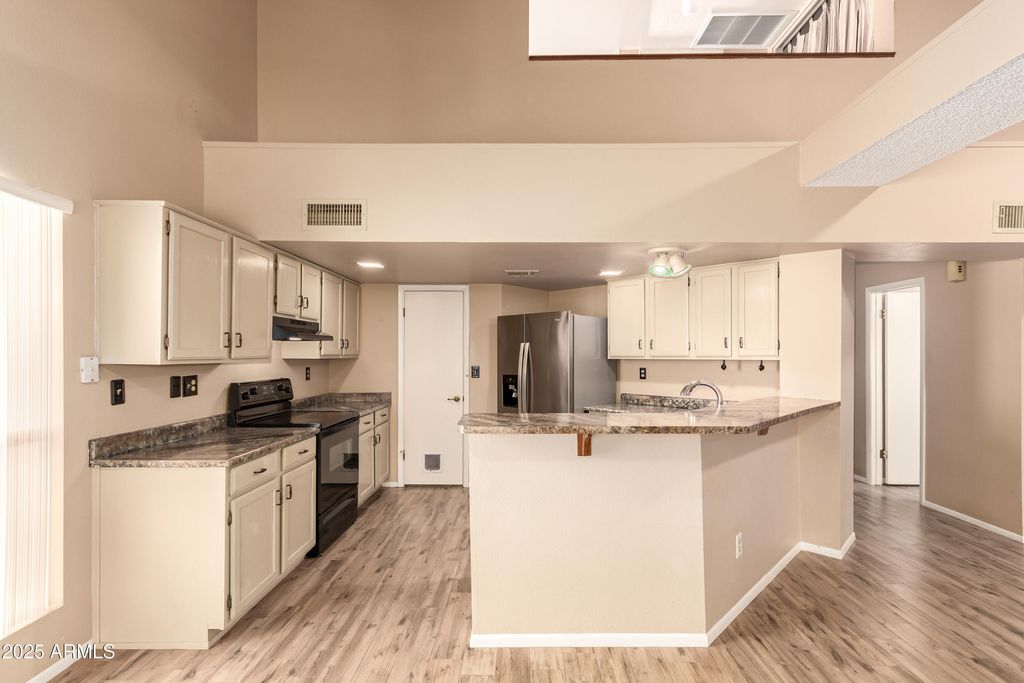 Photo of 734 N Criss Street, Chandler, AZ 85226 (MLS # 6918043)