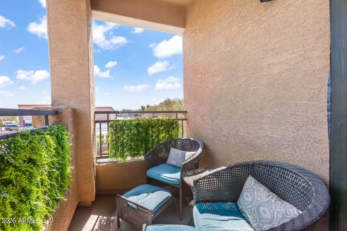 240 W JUNIPER Avenue 1169
