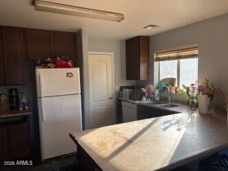 396 E SETTLERS Trail