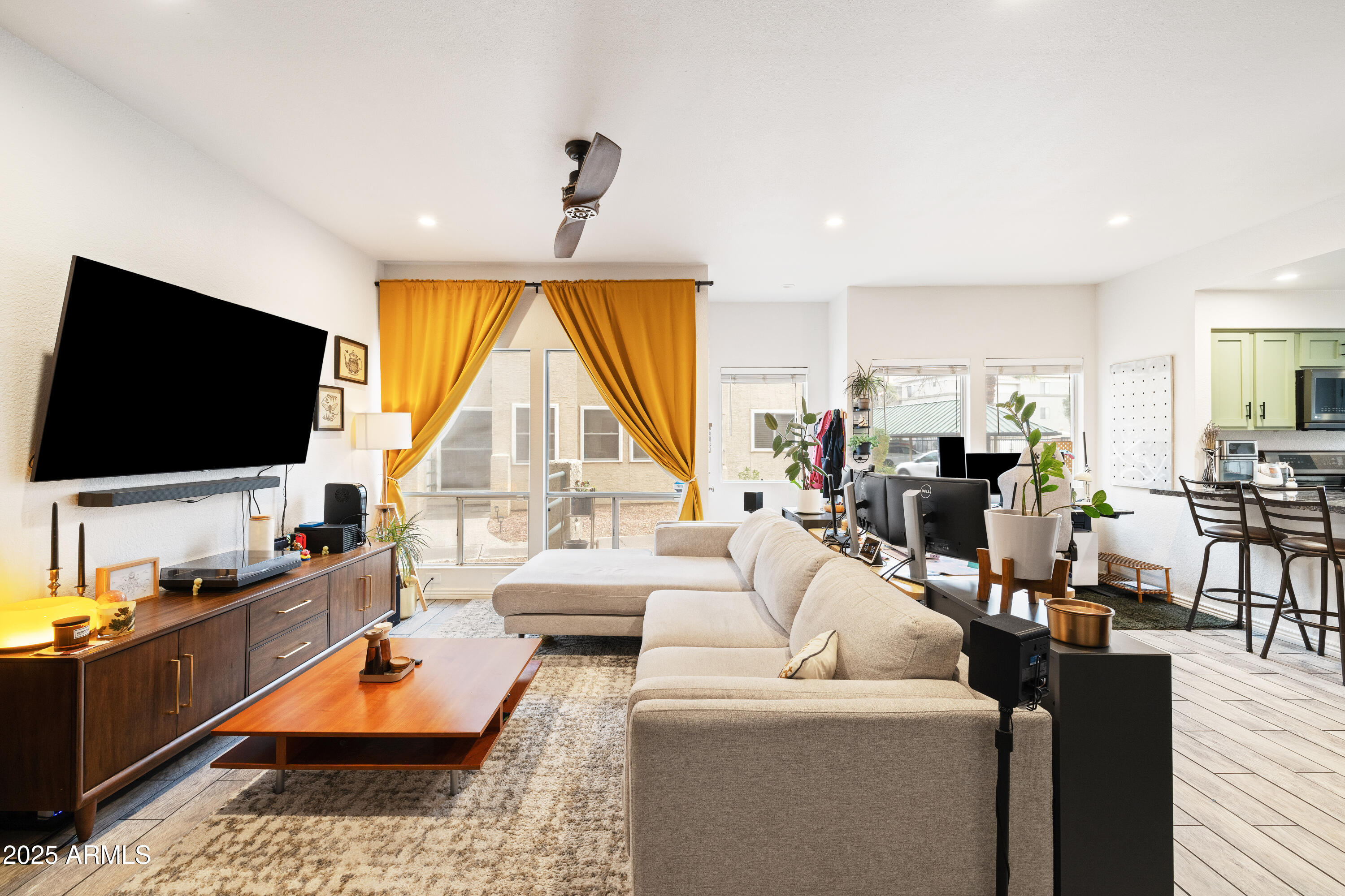 101 N 7TH Street 137