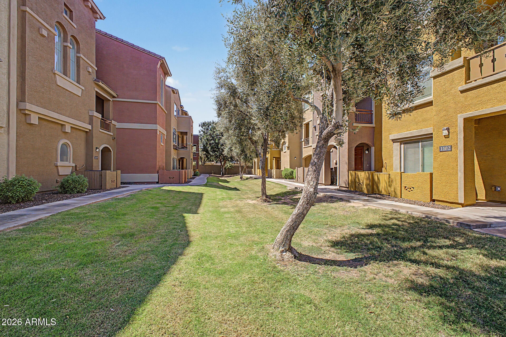 900 S 94TH Street 1181