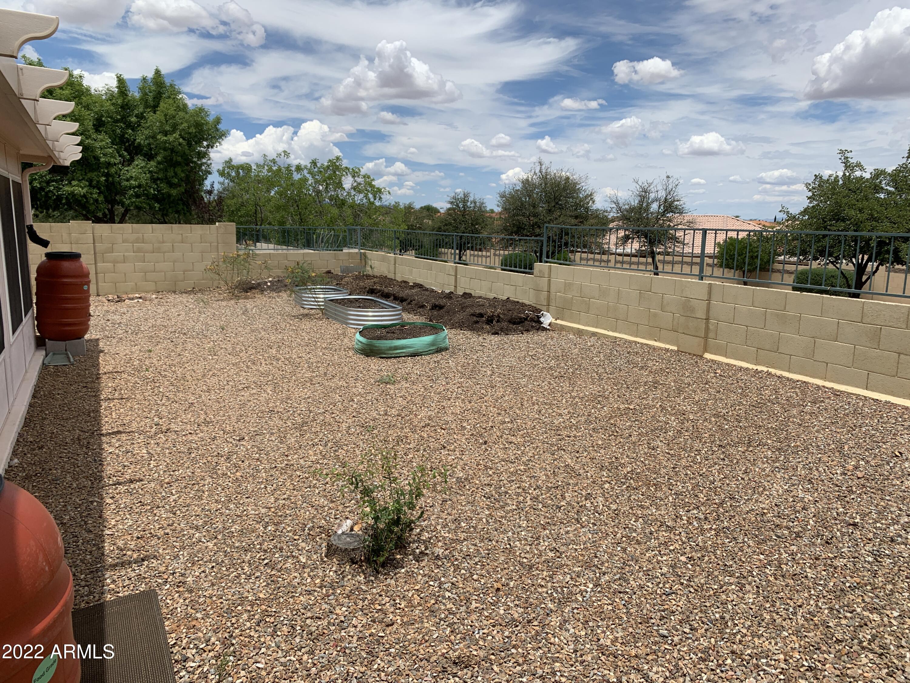 WINTERHAVEN COUNTRY CLUB ESTATES PHASE 2E - Residential Lease