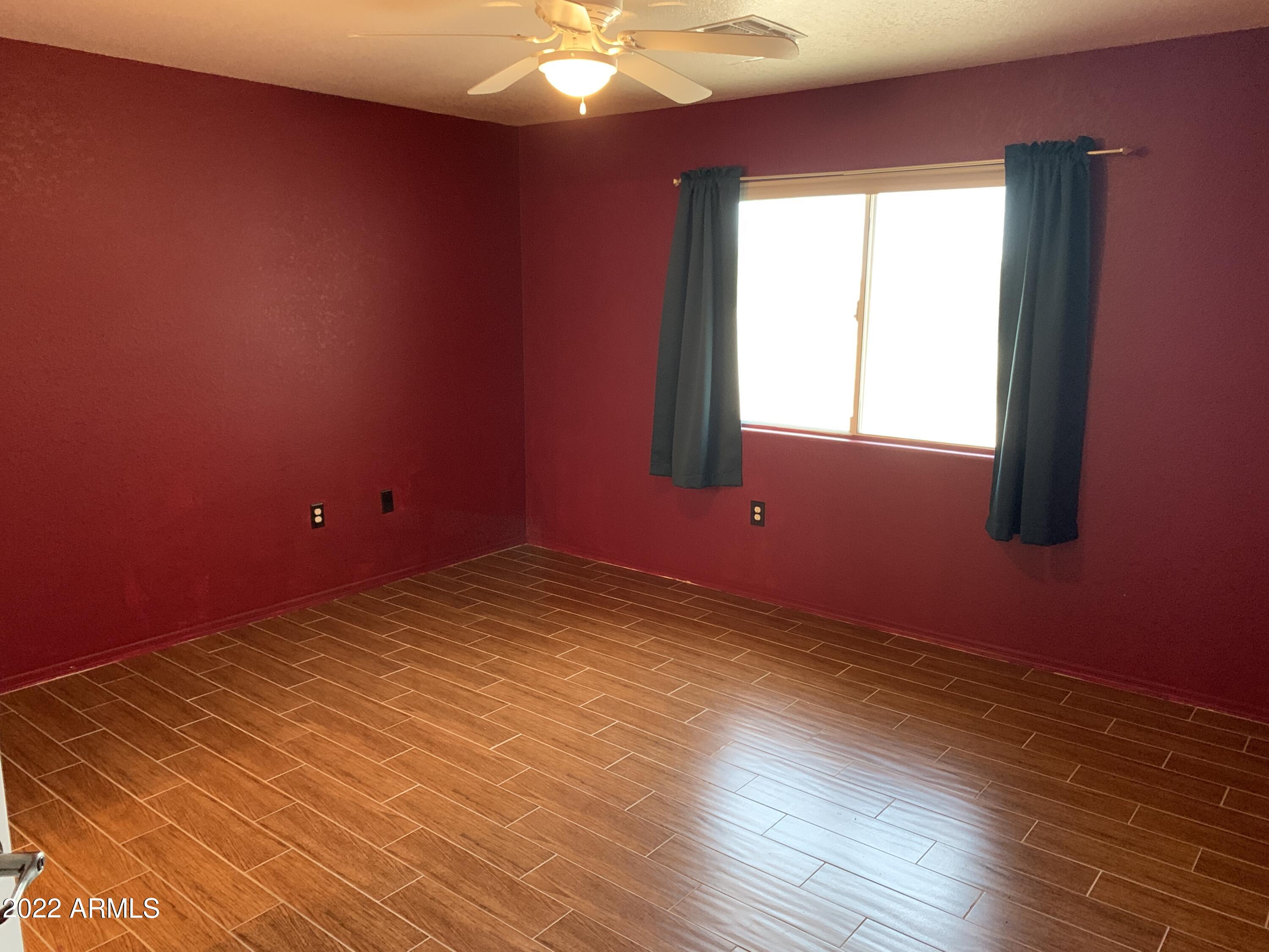 WINTERHAVEN COUNTRY CLUB ESTATES PHASE 2E - Residential Lease