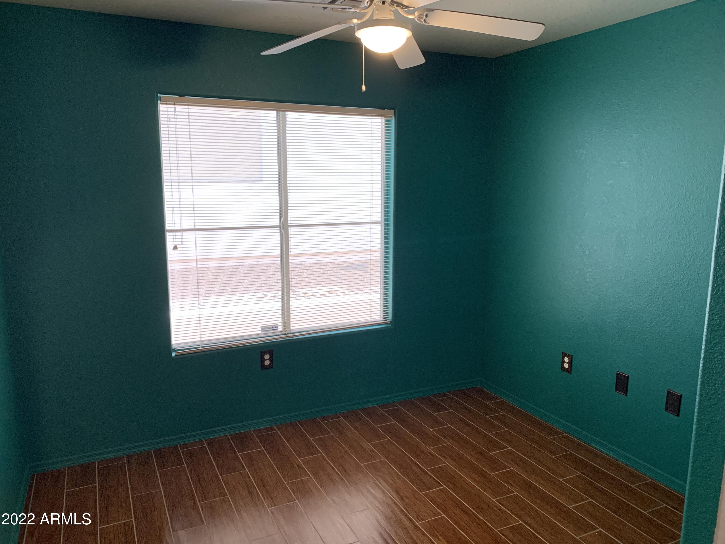 WINTERHAVEN COUNTRY CLUB ESTATES PHASE 2E - Residential Lease