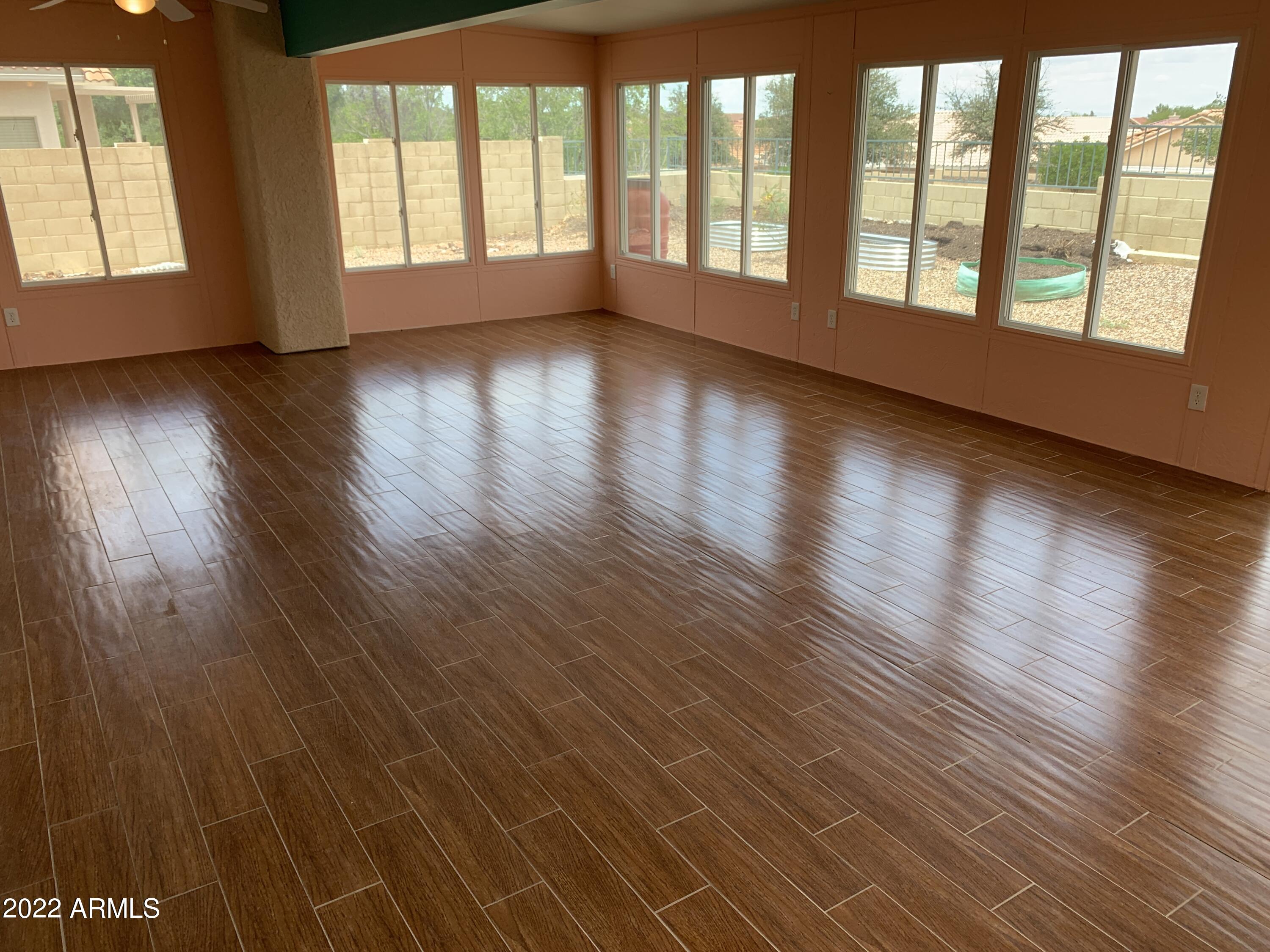 WINTERHAVEN COUNTRY CLUB ESTATES PHASE 2E - Residential Lease