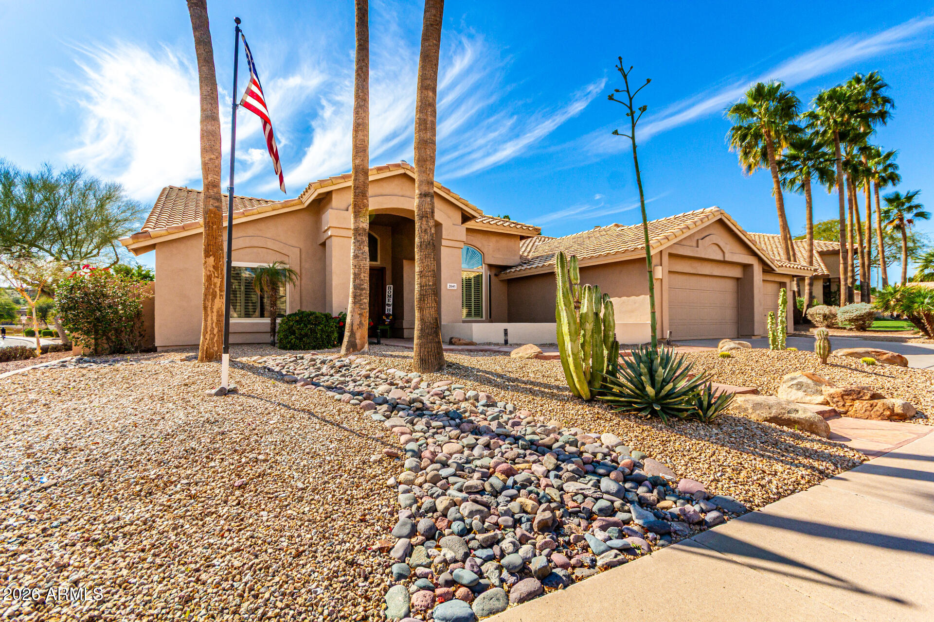 2045 E CATHEDRAL ROCK Drive