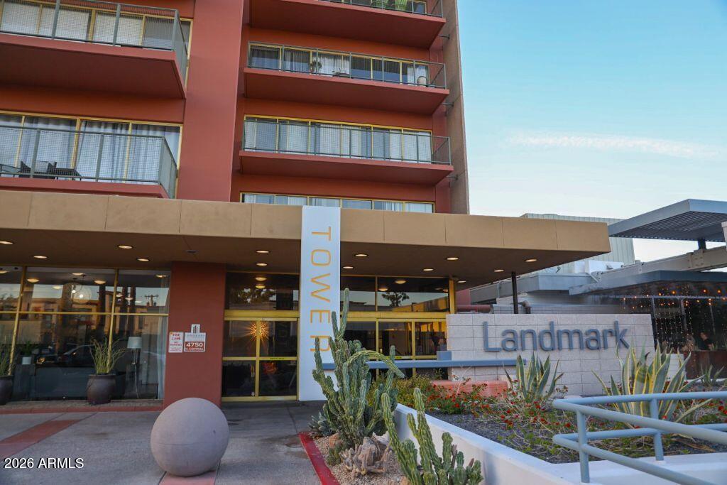 4750 N CENTRAL Avenue 6G