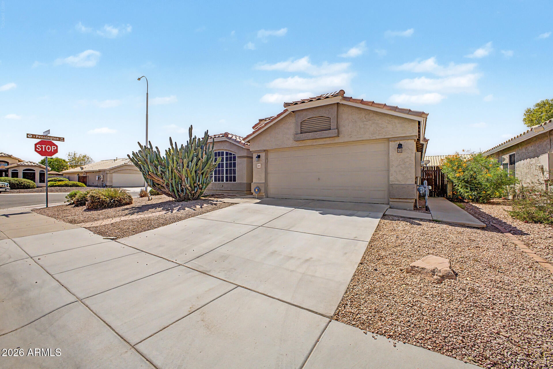 1811 W WINCHESTER Way