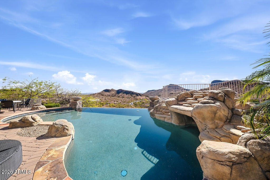 CRESTVIEW AT FOUNTAIN HILLS - Residential