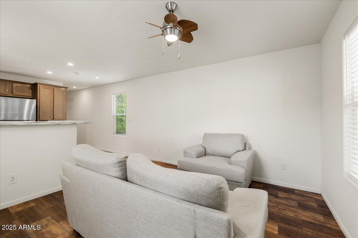 689 Whipple Street 17