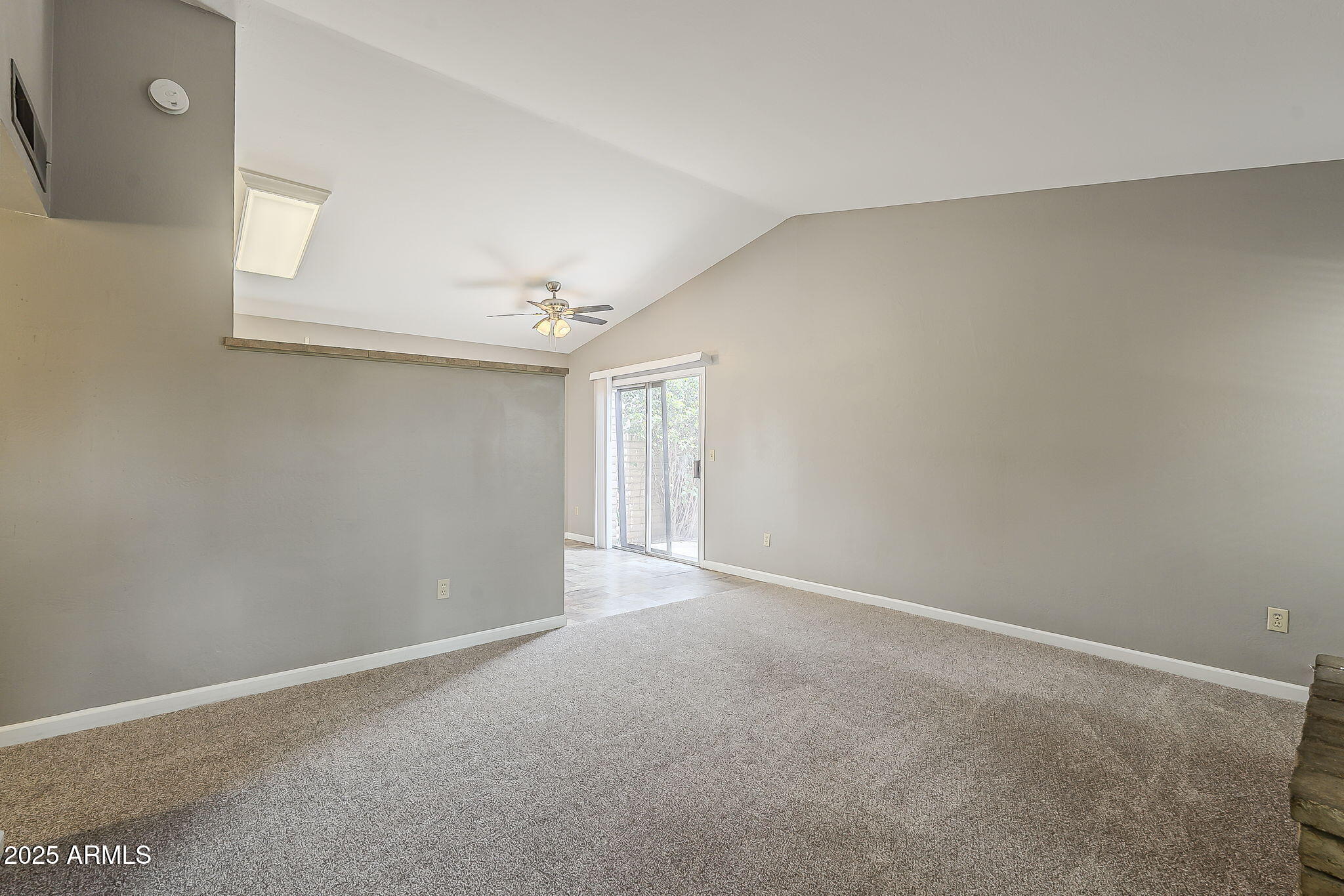 2515 S MAPLE Avenue 103