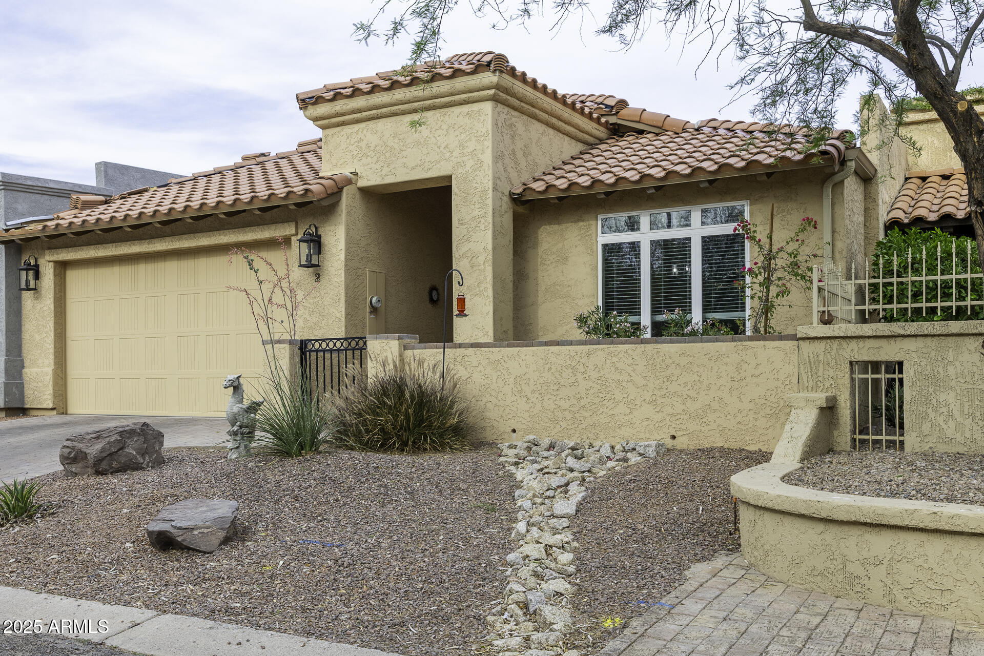 943 E KORTSEN Road