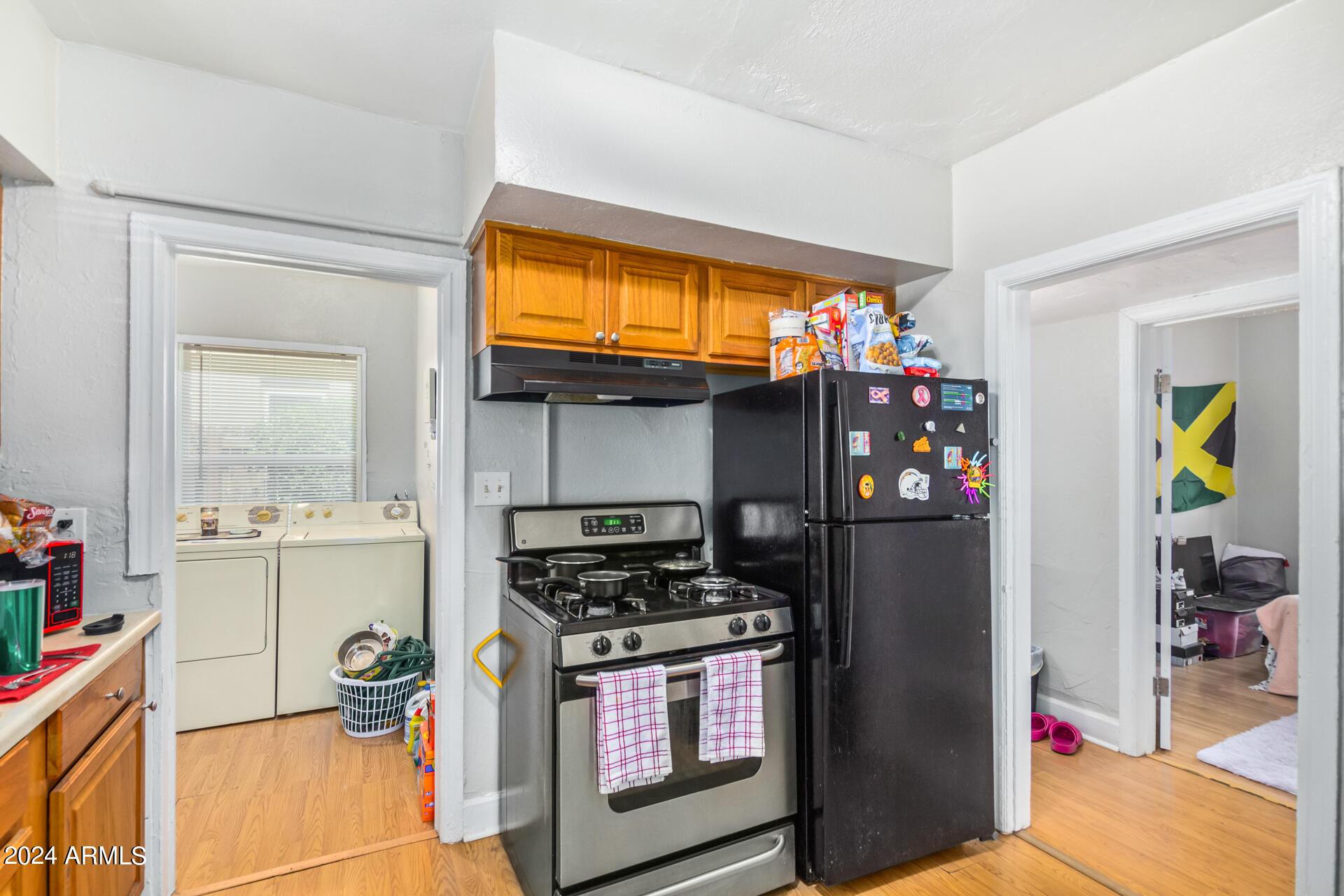 331 N 13TH Place